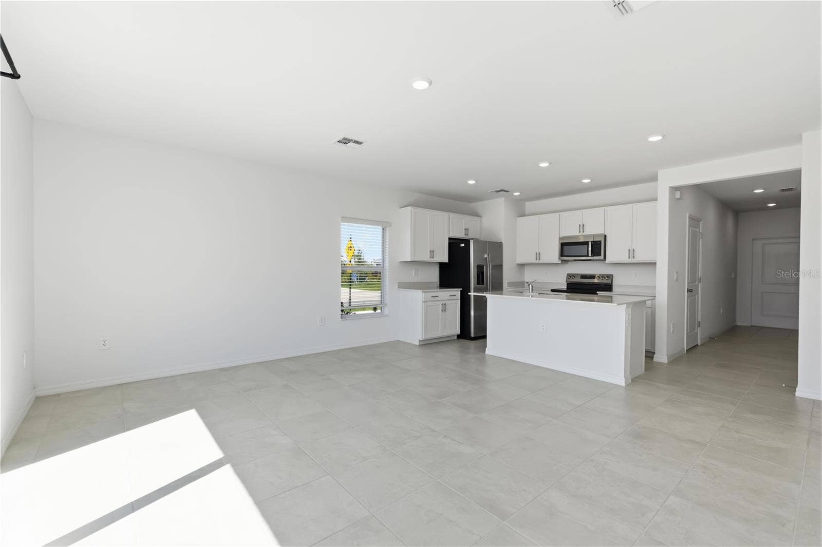 14052 LILAC SKY TERRACE, Bradenton, FL 34211 14052 LILAC SKY TERRACE, Bradenton, FL 34211