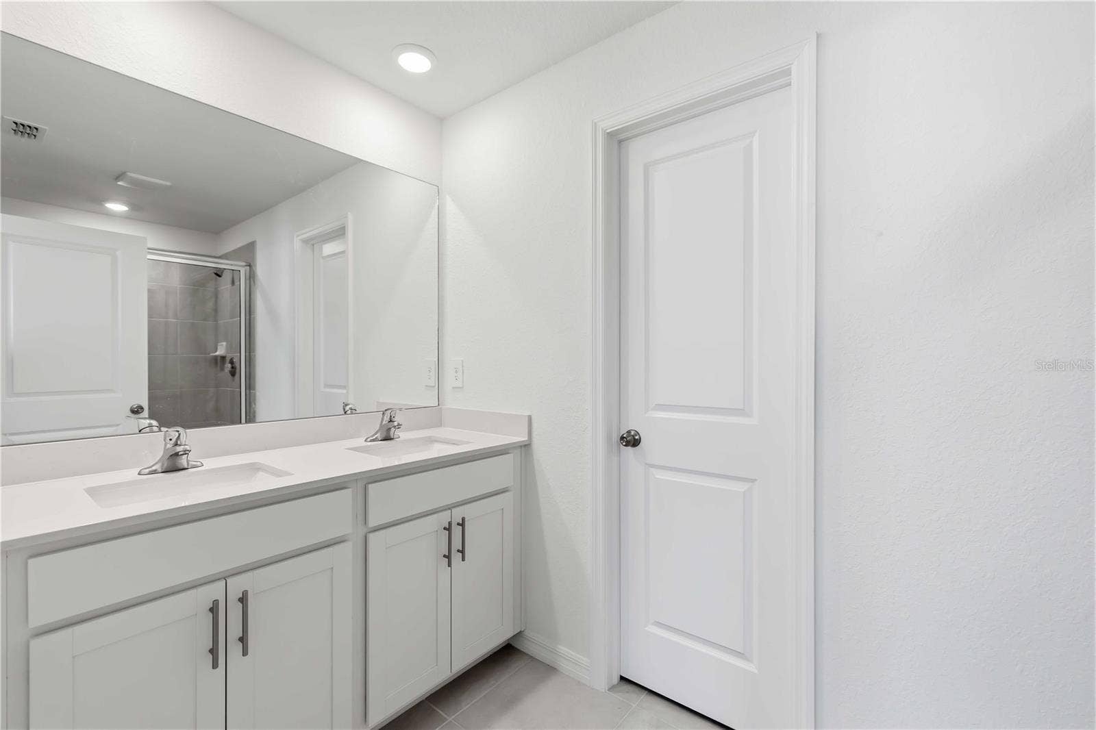 14052 LILAC SKY TERRACE, Bradenton, FL 34211 14052 LILAC SKY TERRACE, Bradenton, FL 34211