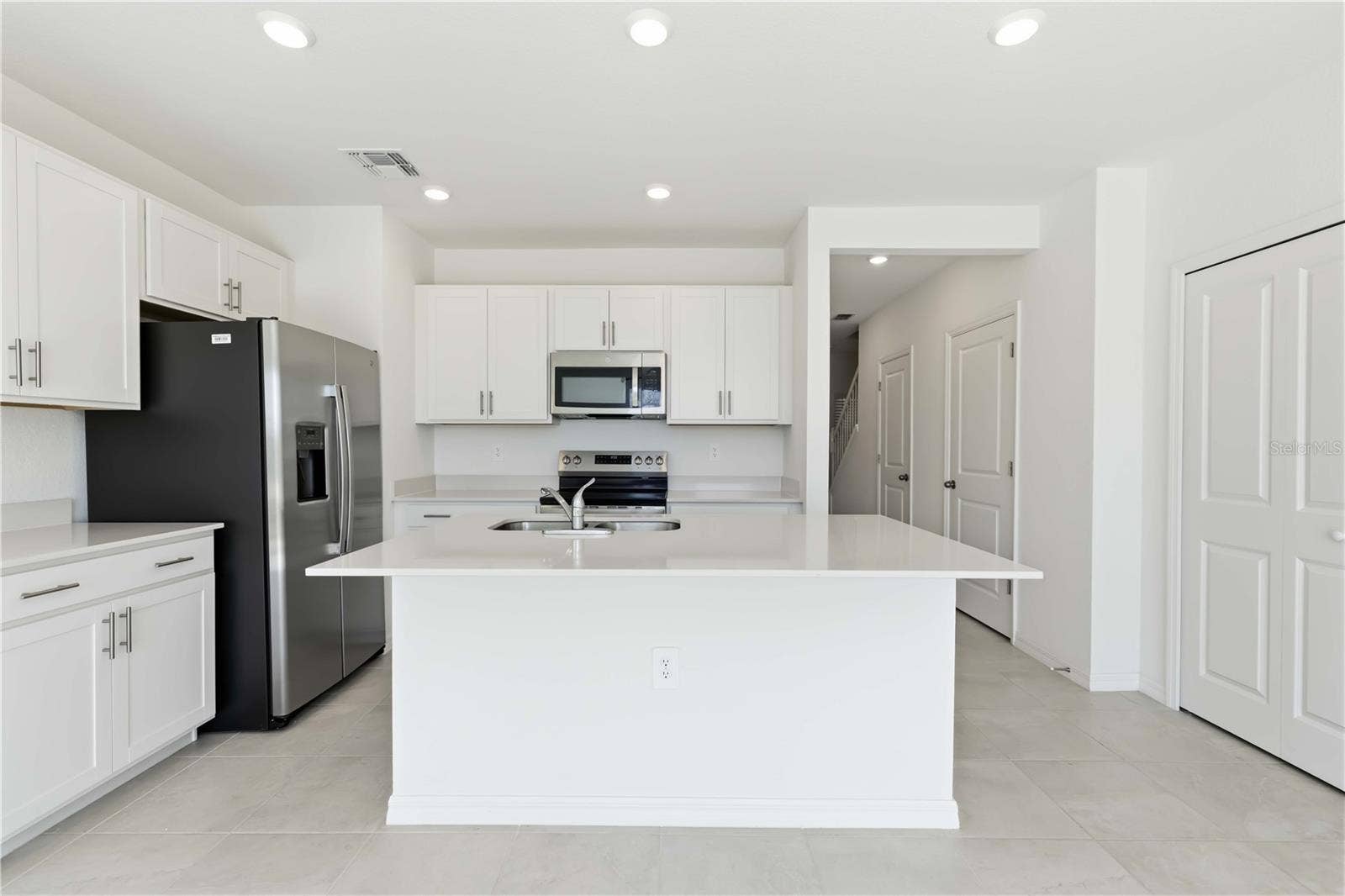 14052 LILAC SKY TERRACE, Bradenton, FL 34211 14052 LILAC SKY TERRACE, Bradenton, FL 34211