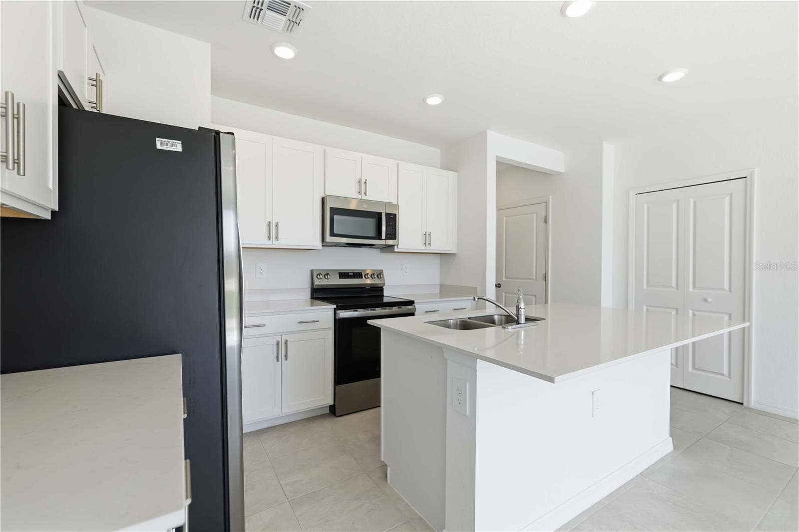 14052 LILAC SKY TERRACE, Bradenton, FL 34211 14052 LILAC SKY TERRACE, Bradenton, FL 34211