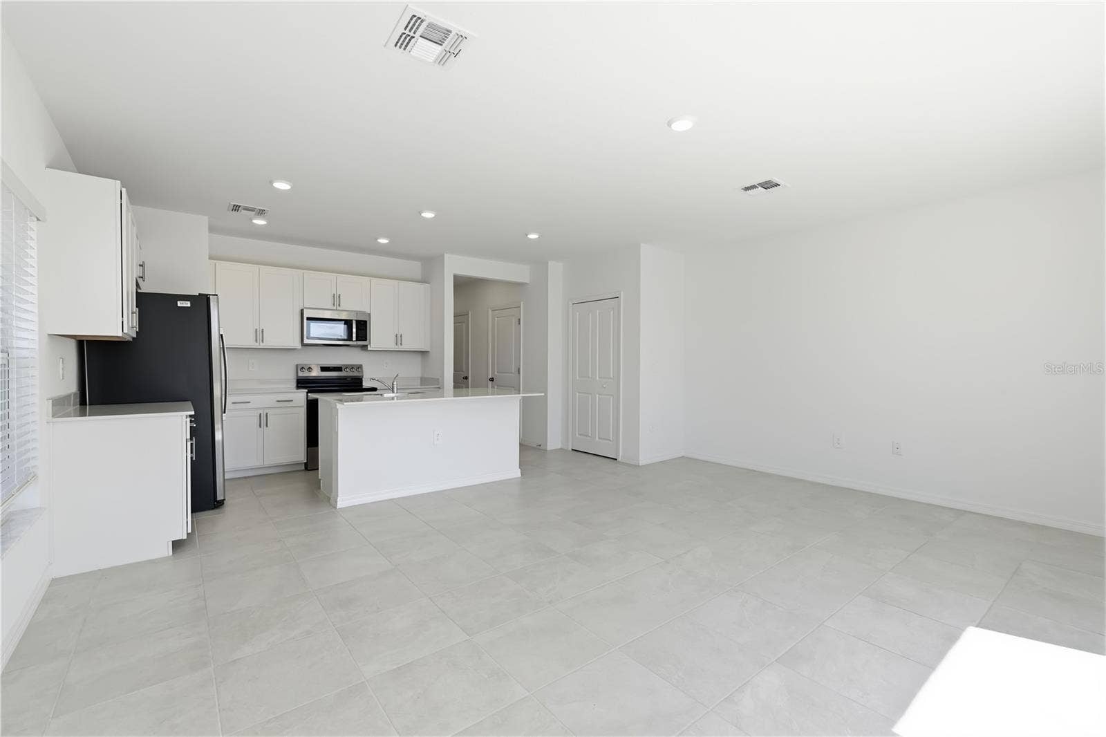 14052 LILAC SKY TERRACE, Bradenton, FL 34211 14052 LILAC SKY TERRACE, Bradenton, FL 34211