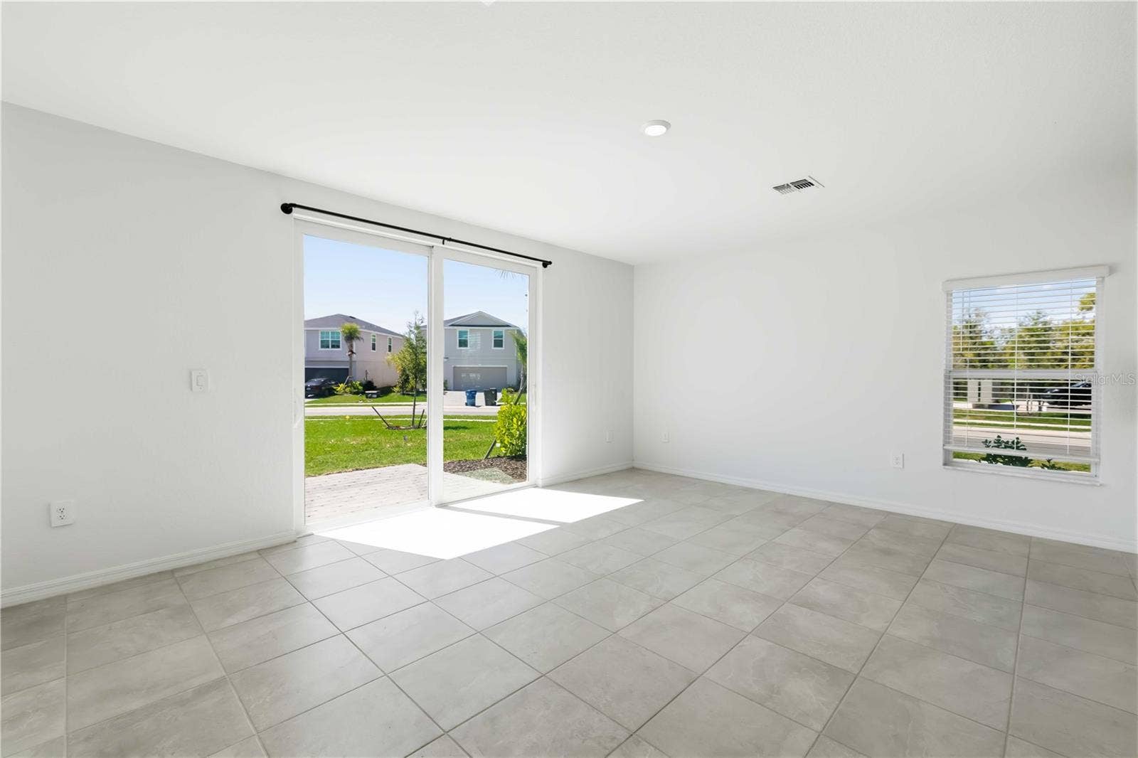 14052 LILAC SKY TERRACE, Bradenton, FL 34211 14052 LILAC SKY TERRACE, Bradenton, FL 34211