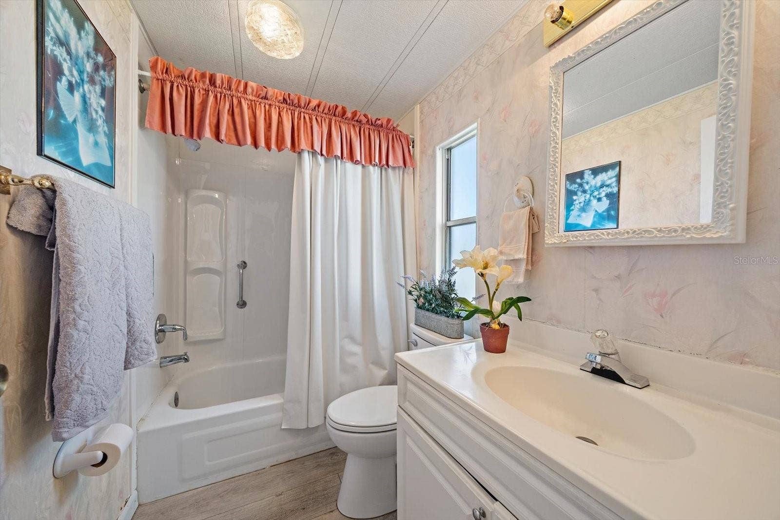 358 TAMPICO DRIVE, Palmetto, FL 34221 Primary bathroom