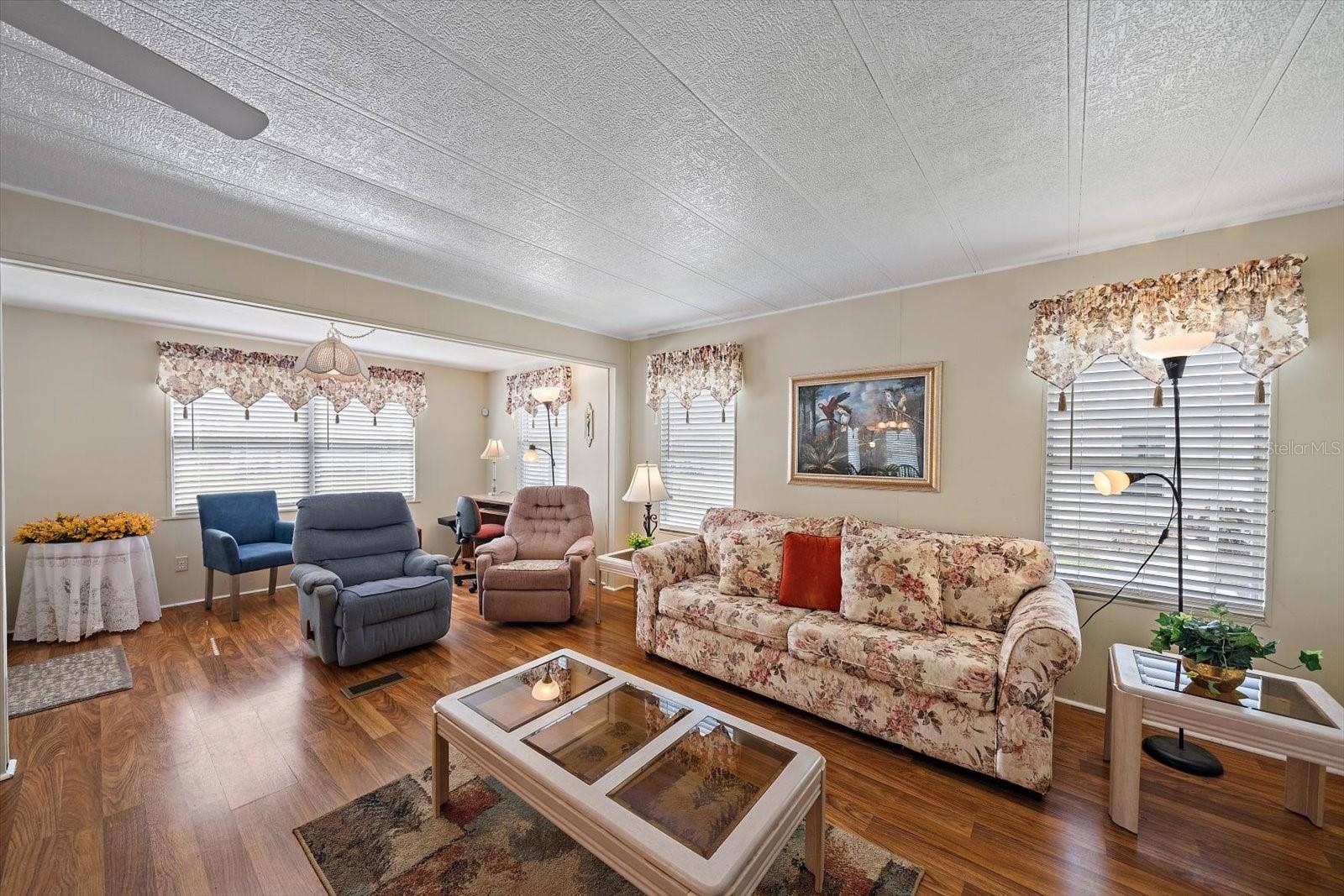 358 TAMPICO DRIVE, Palmetto, FL 34221 358 TAMPICO DRIVE, Palmetto, FL 34221