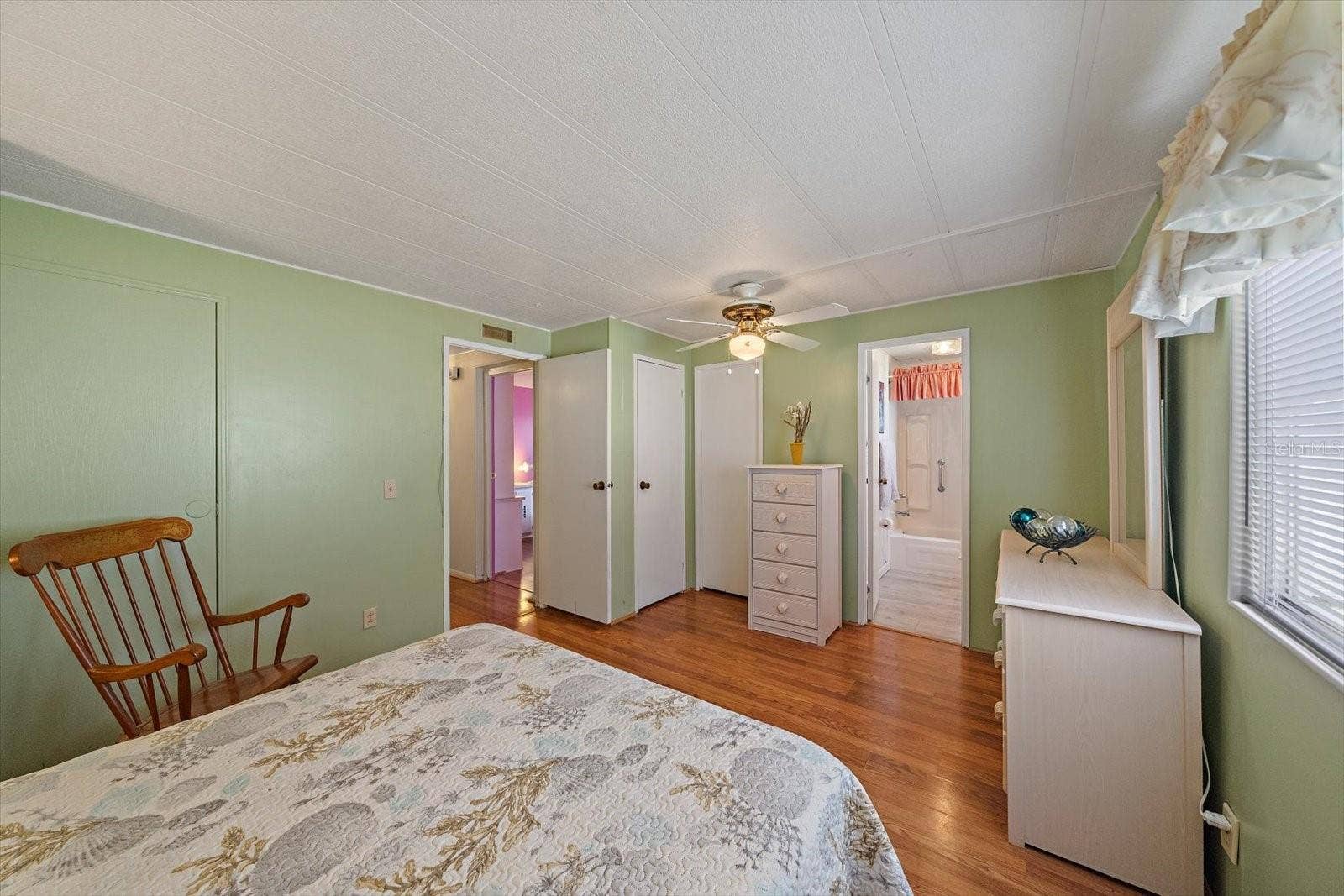 358 TAMPICO DRIVE, Palmetto, FL 34221 Primary bedroom