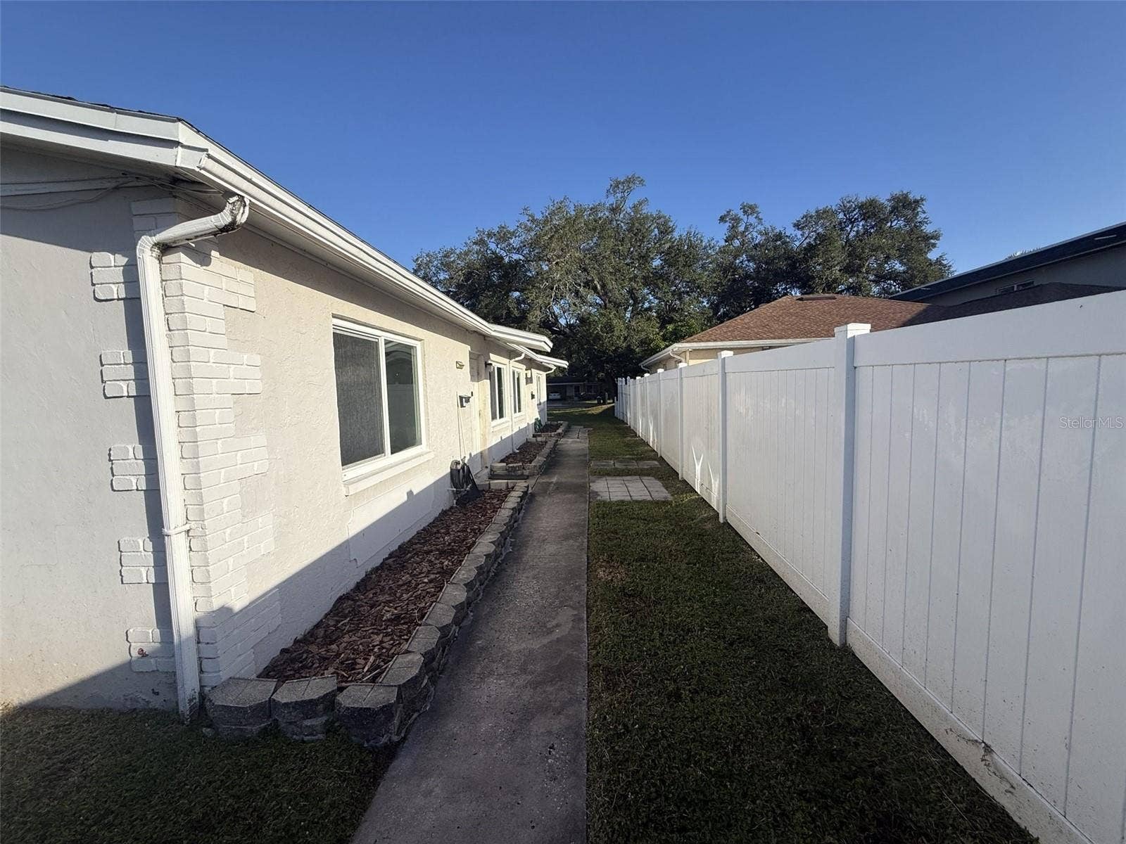 6142 76TH AVENUE N, Pinellas Park, FL 33781 6142 76TH AVENUE N, Pinellas Park, FL 33781