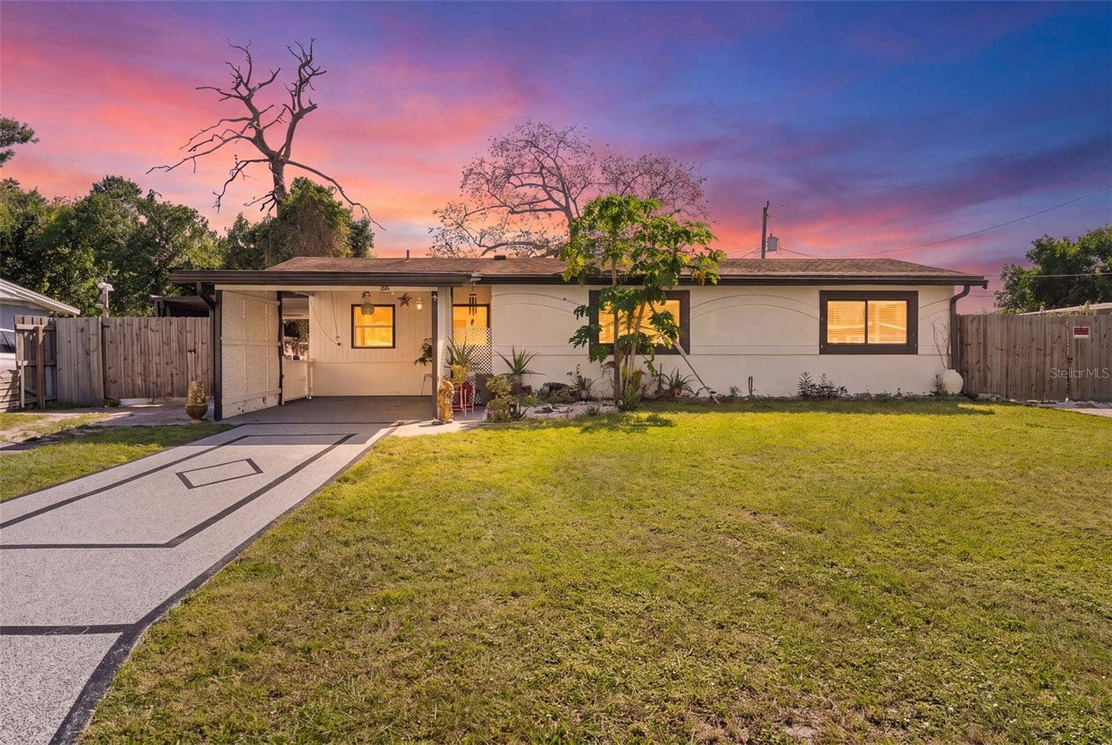 3404 DUDLEY STREET, Sarasota, FL 34235