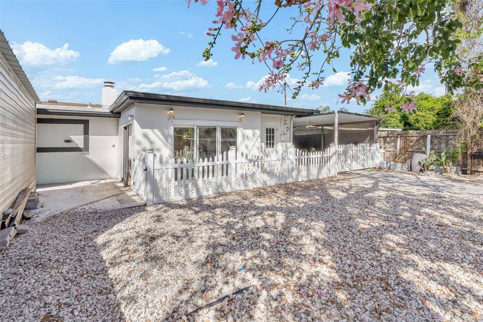 3404 DUDLEY STREET, Sarasota, FL 34235