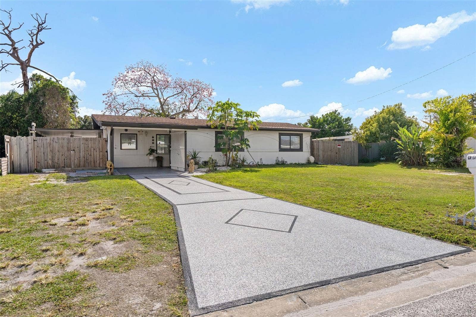3404 DUDLEY STREET, Sarasota, FL 34235