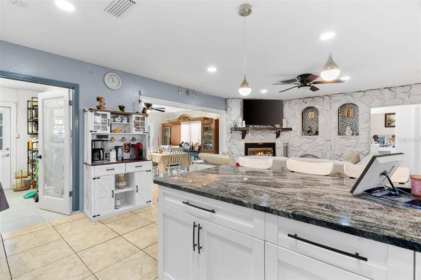 3404 DUDLEY STREET, Sarasota, FL 34235