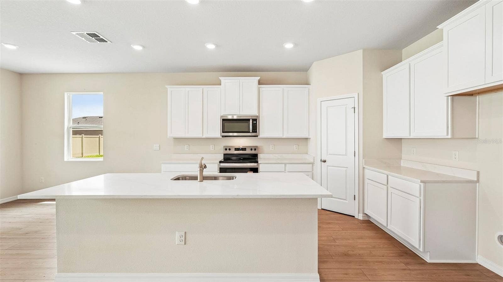 4606 COASTAL STORM GLEN, Palmetto, FL 34221