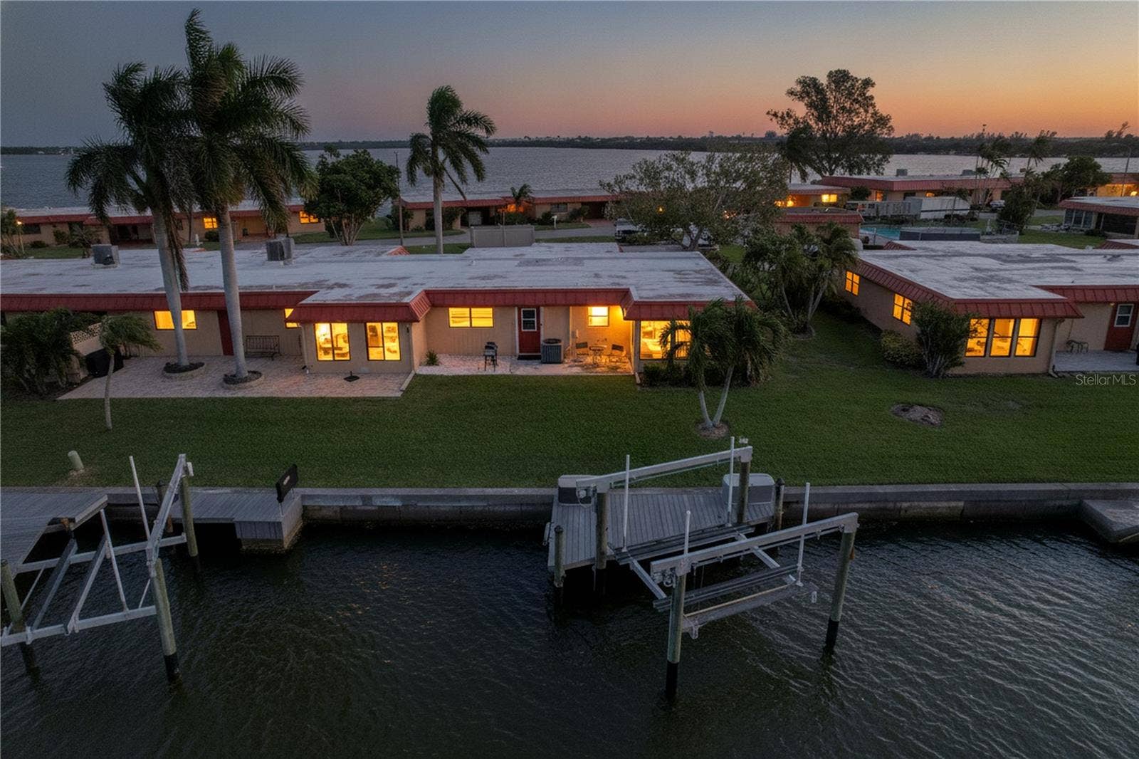 3852 CATALINA DRIVE, #127, Bradenton, FL 34210