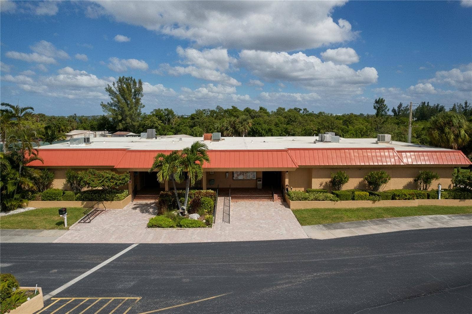 3852 CATALINA DRIVE, #127, Bradenton, FL 34210