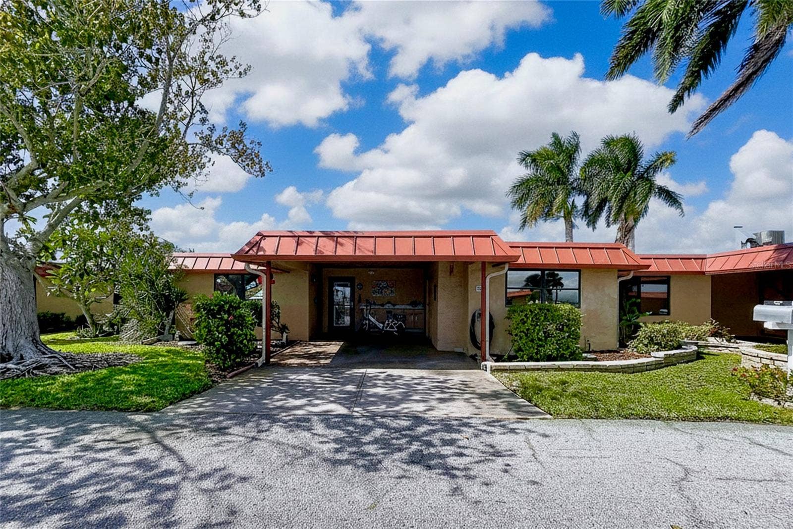 3852 CATALINA DRIVE, #127, Bradenton, FL 34210