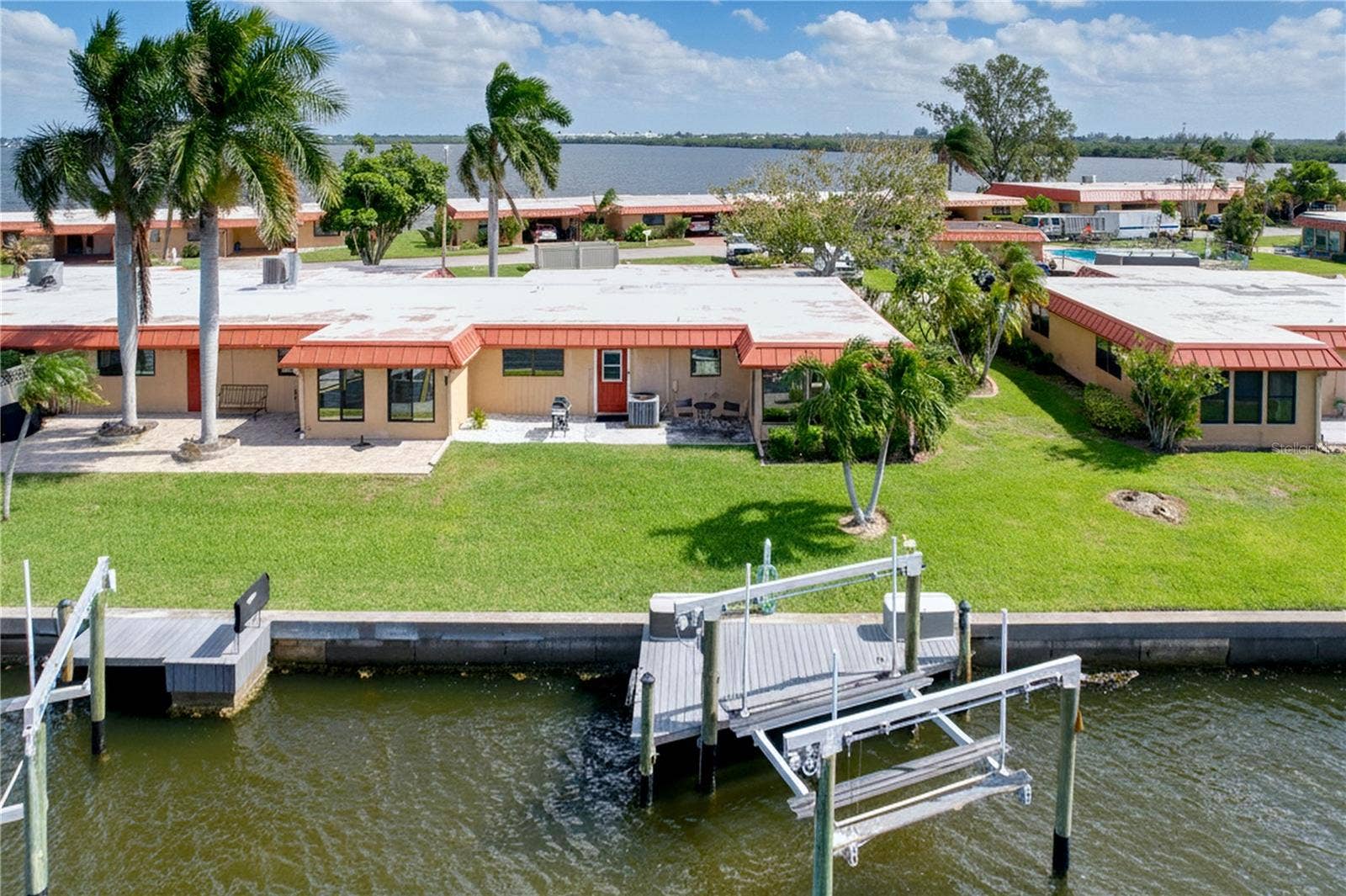 3852 CATALINA DRIVE, #127, Bradenton, FL 34210