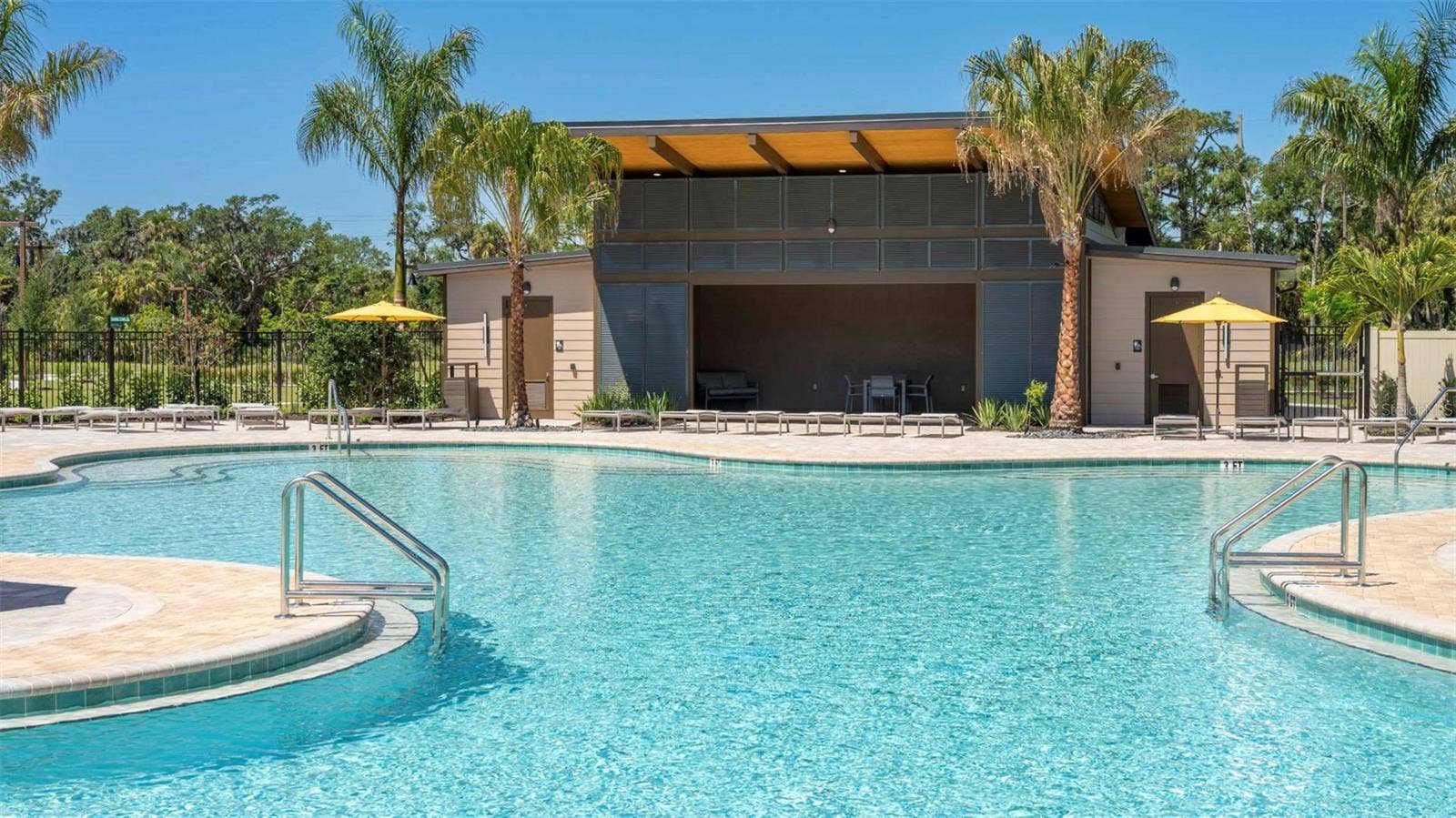 10436 CURVING CREEK LOOP, Parrish, FL 34219