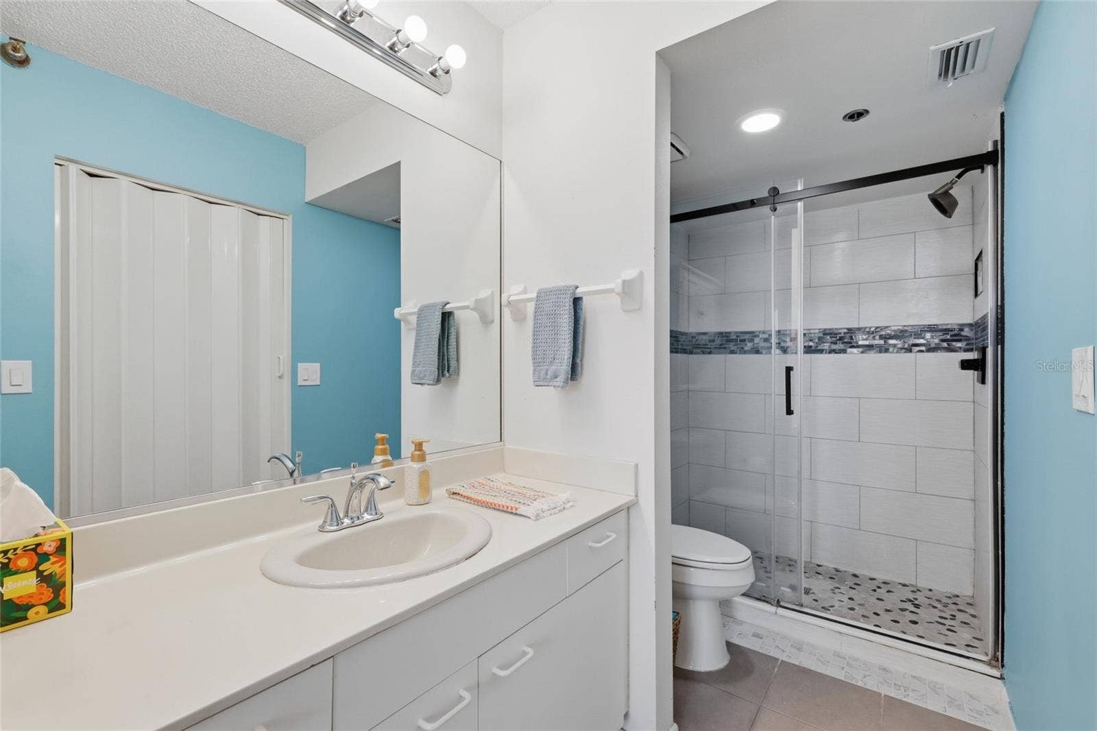 3740 PINEBROOK CIRCLE, #104, Bradenton, FL 34209