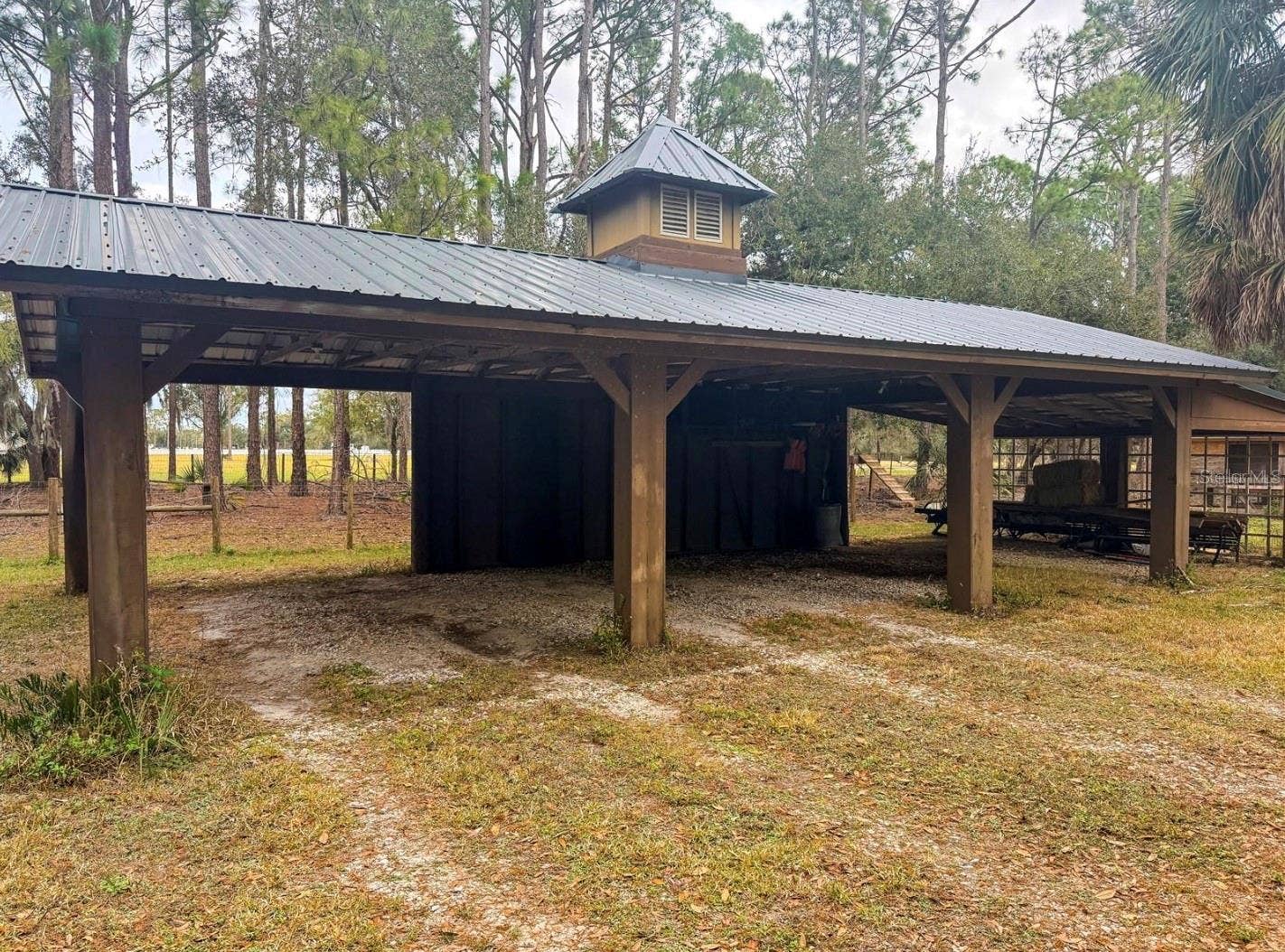 16418 WINBURN DRIVE, Sarasota, FL 34240 Carport