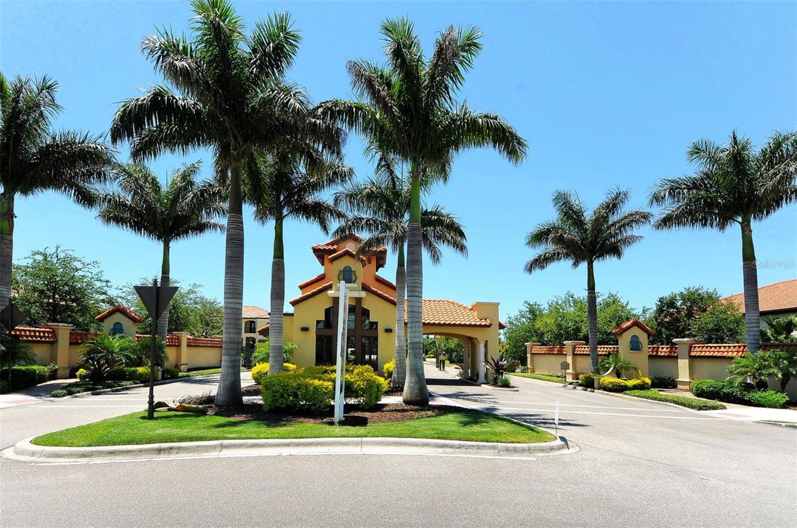 5238 TITLE ROW DRIVE, Bradenton, FL 34210