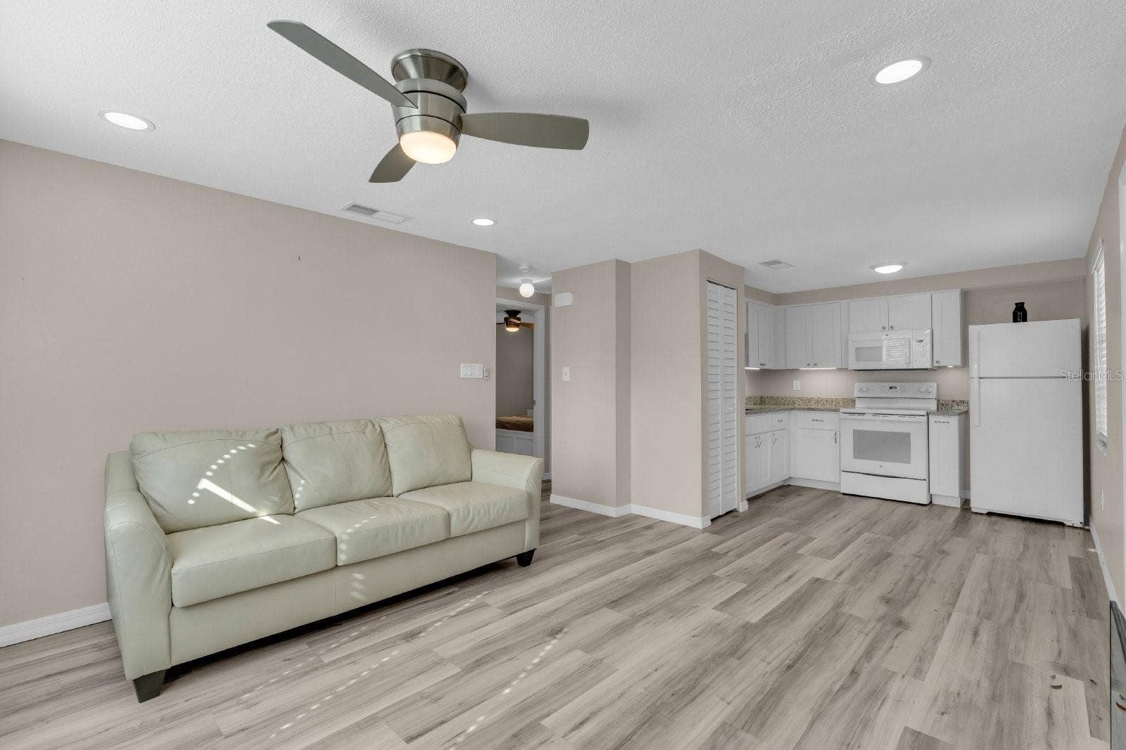 1673 CHERRY LANE, #1673, Sarasota, FL 34236