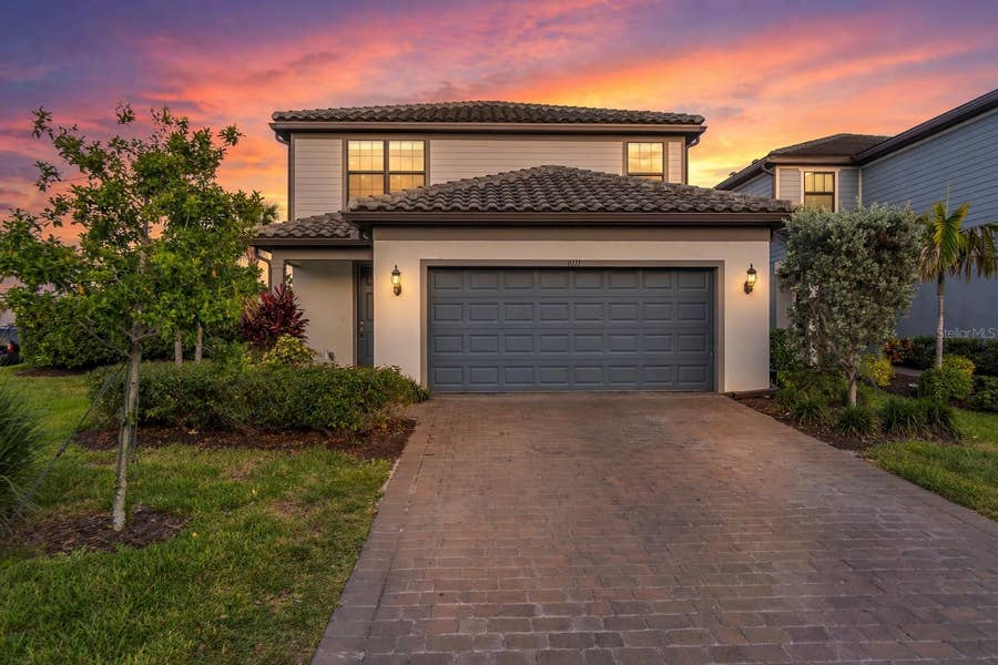 Property photo for 6111 BLUESTAR COURT, Lakewood Ranch, FL