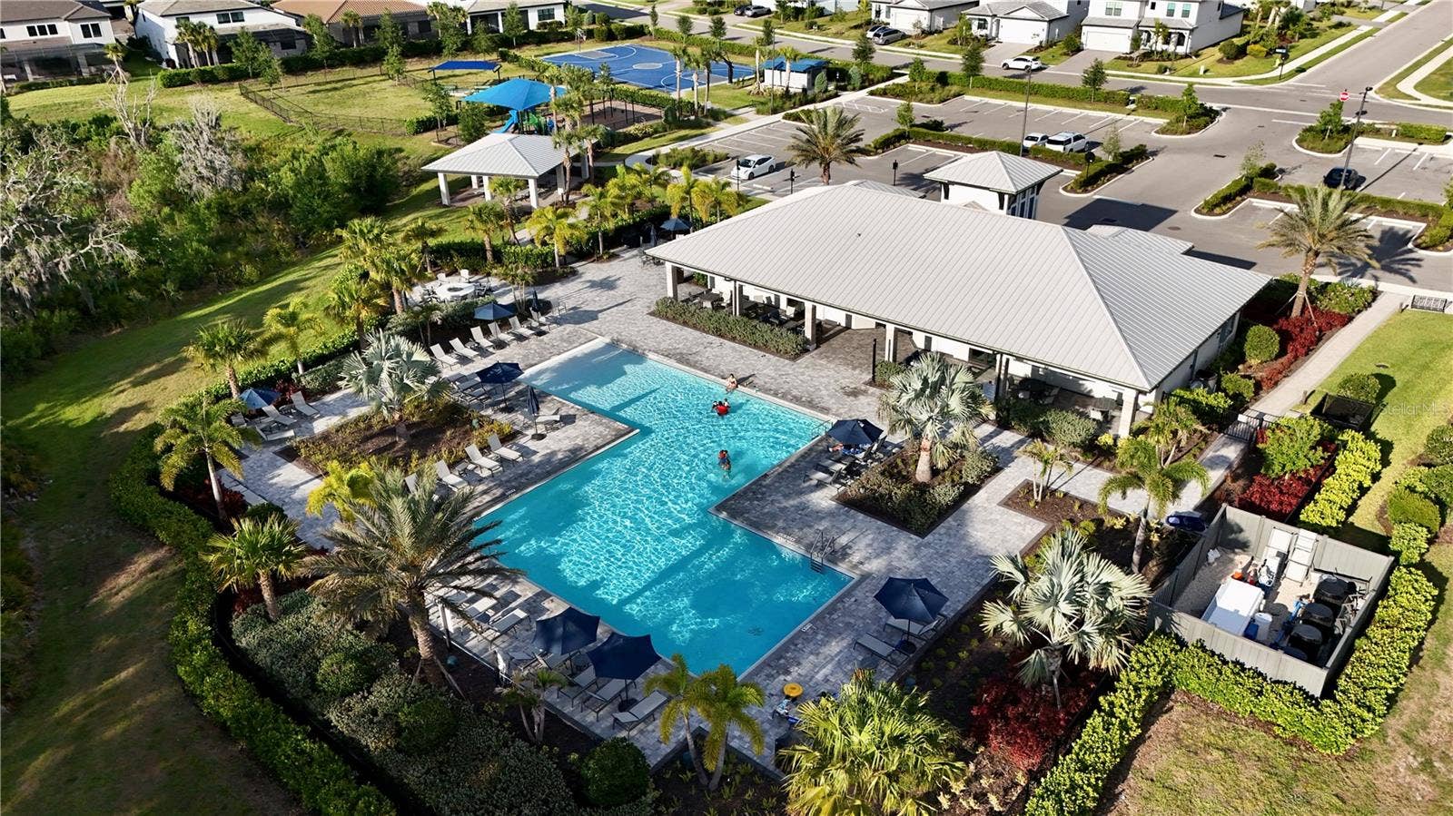 6111 BLUESTAR COURT, Lakewood Ranch, FL 34211