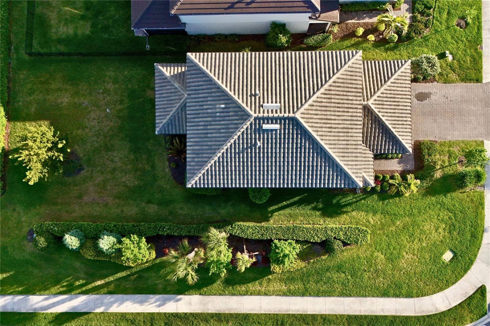6111 BLUESTAR COURT, Lakewood Ranch, FL 34211