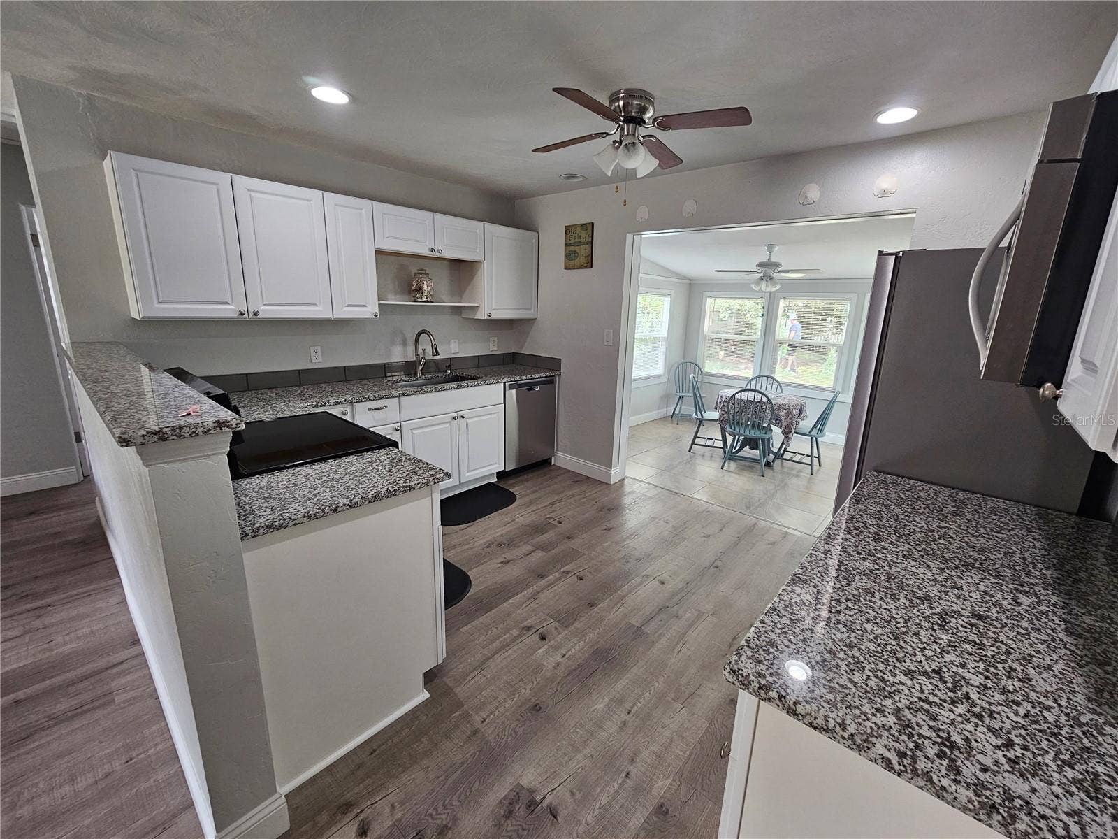 315 62ND STREET W, Bradenton, FL 34209 315 62ND STREET W, Bradenton, FL 34209