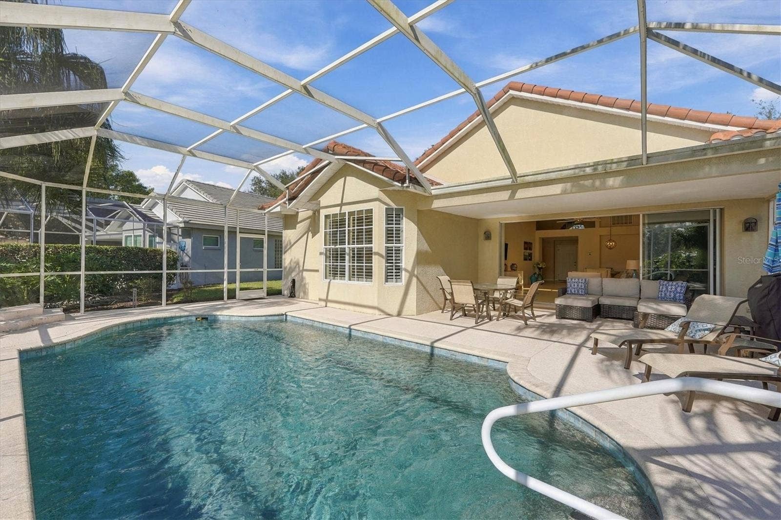 6726 VIRGINIA XING, University Park, FL 34201