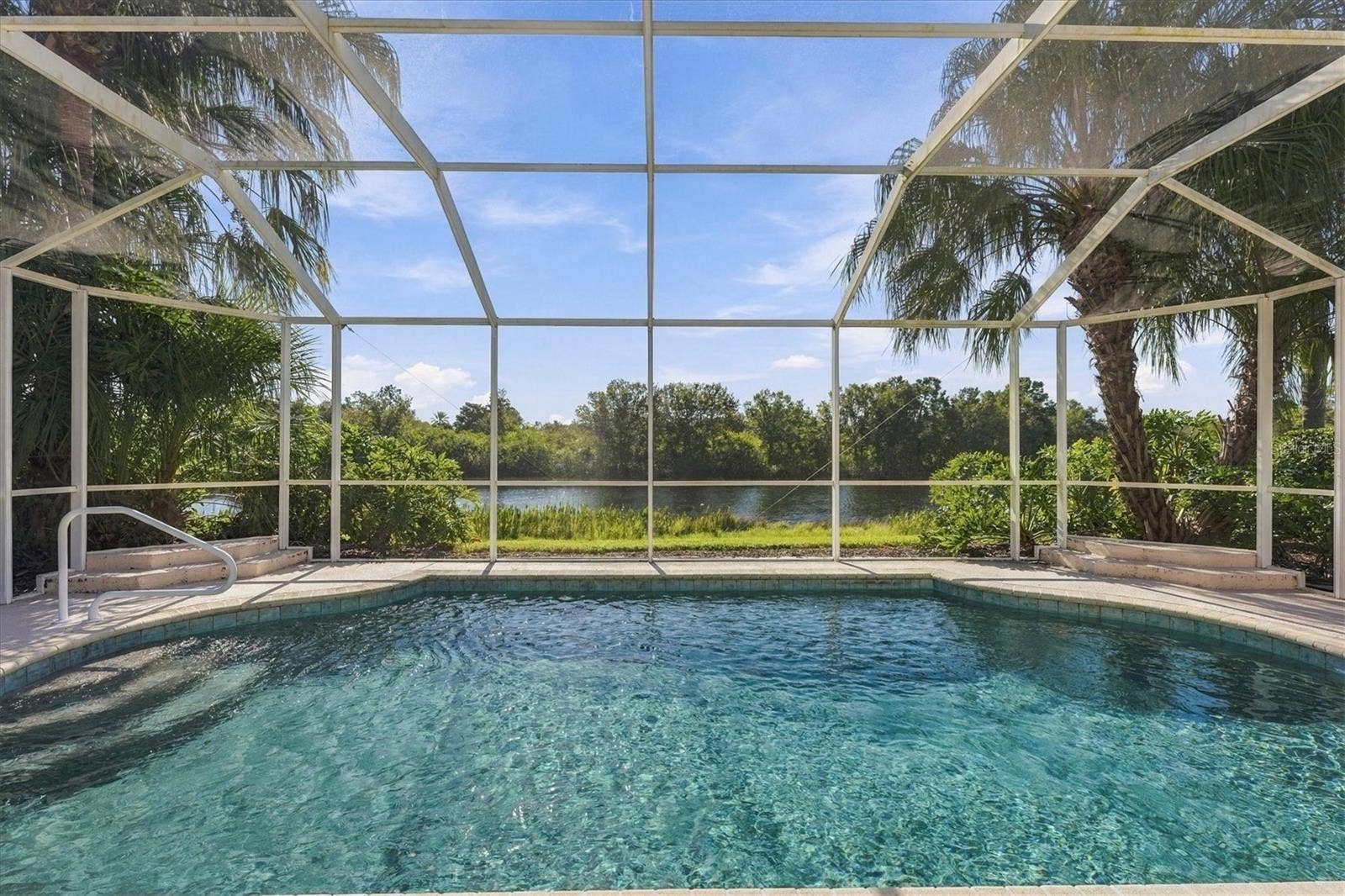 6726 VIRGINIA XING, University Park, FL 34201