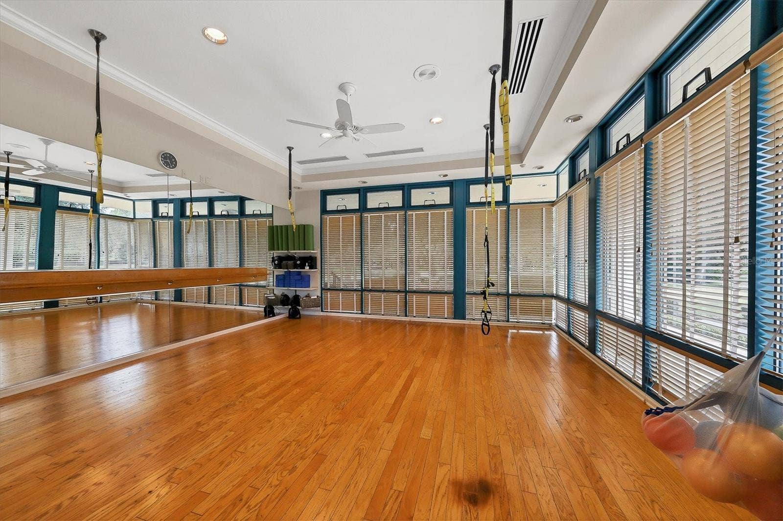 6726 VIRGINIA XING, University Park, FL 34201