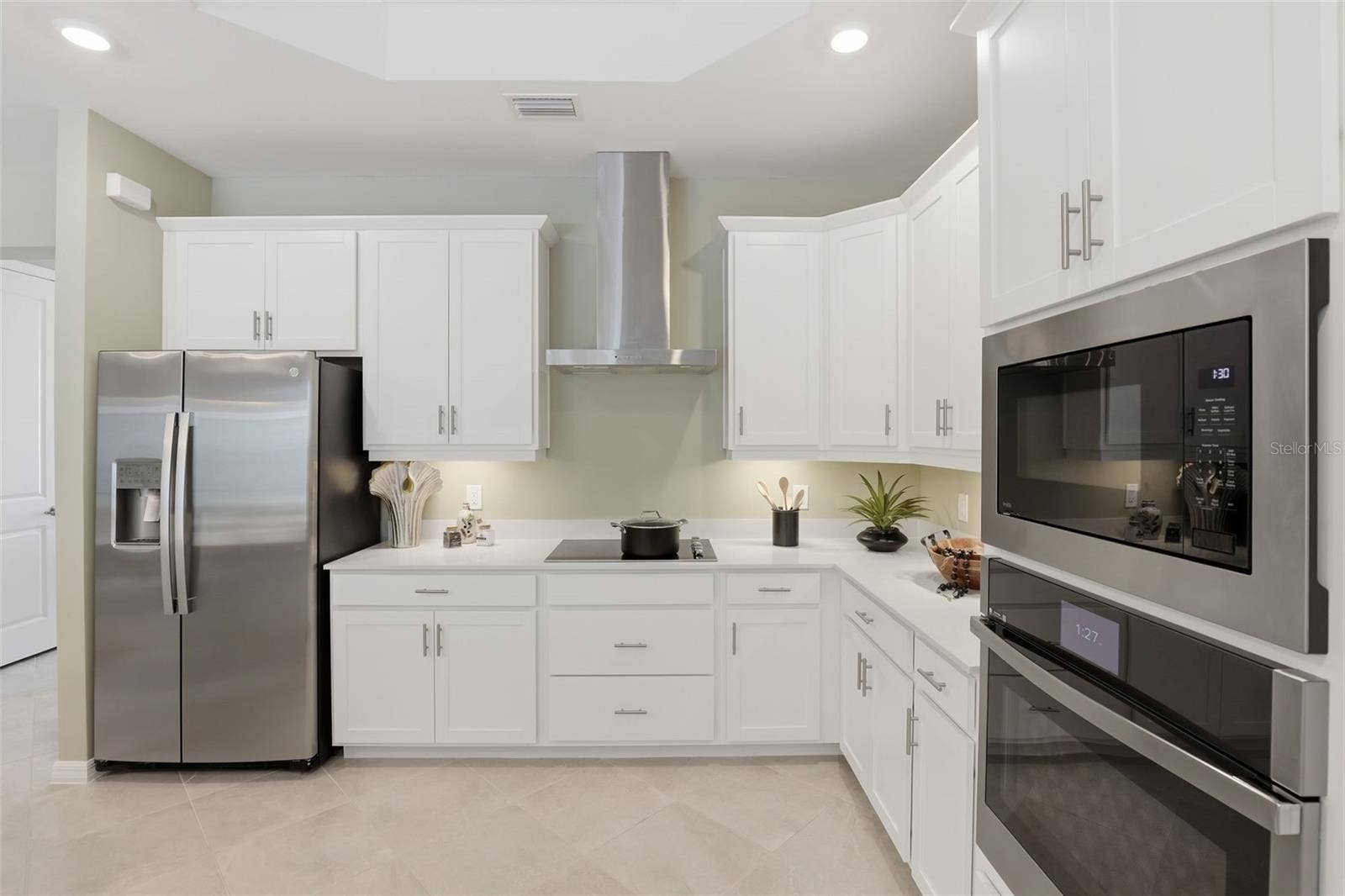 7154 INLET ISLES COURT, Lakewood Ranch, FL 34211 7154 INLET ISLES COURT, Lakewood Ranch, FL 34211