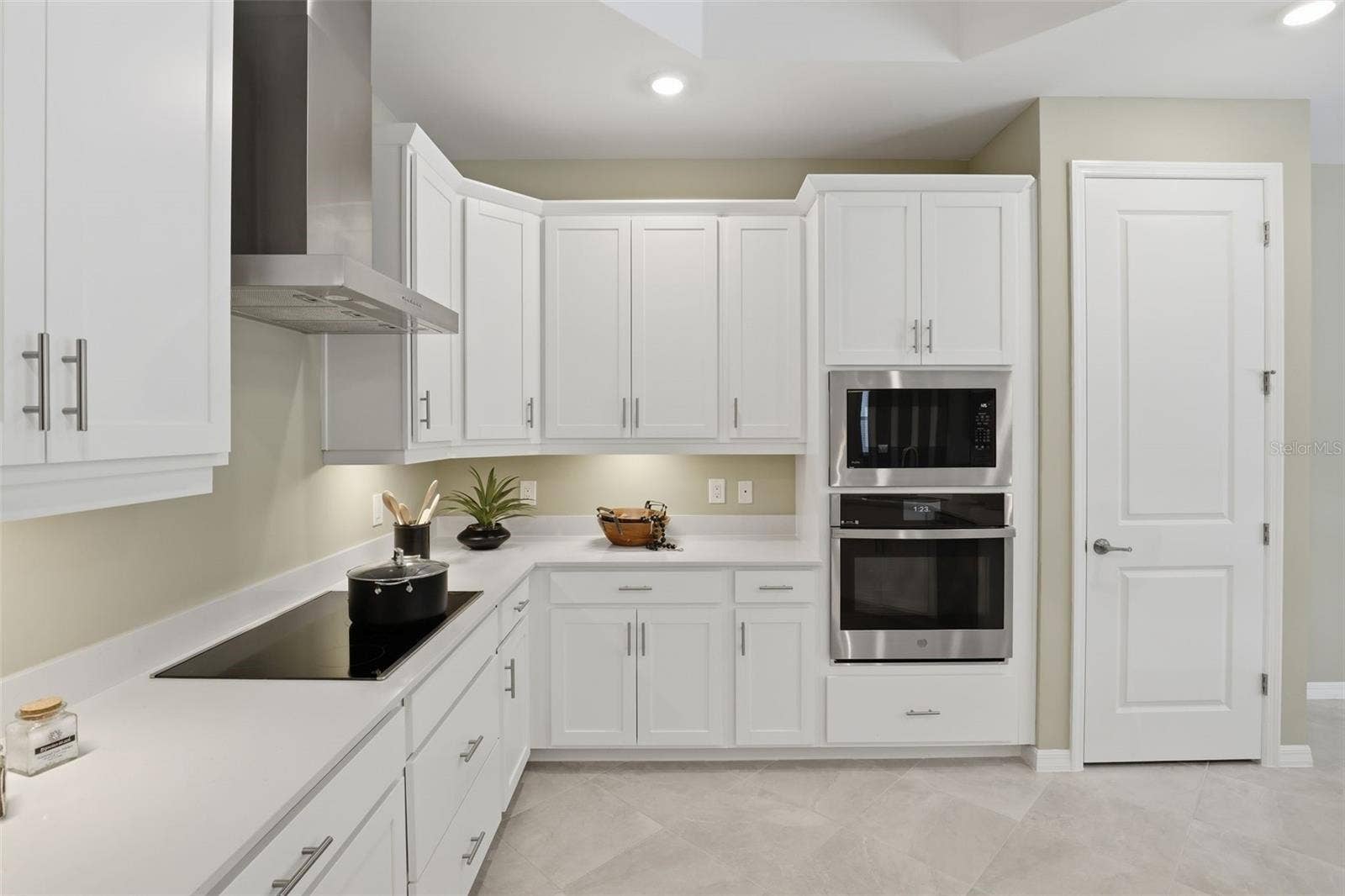 7154 INLET ISLES COURT, Lakewood Ranch, FL 34211 7154 INLET ISLES COURT, Lakewood Ranch, FL 34211