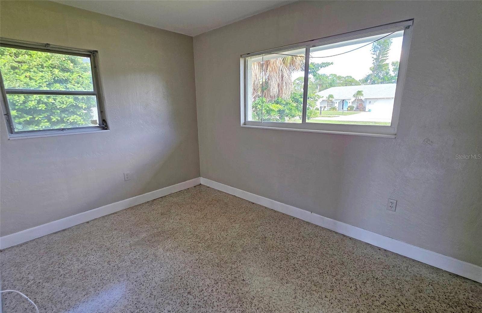 714 MAGELLAN DRIVE, Sarasota, FL 34243 Bedroom photo 2
