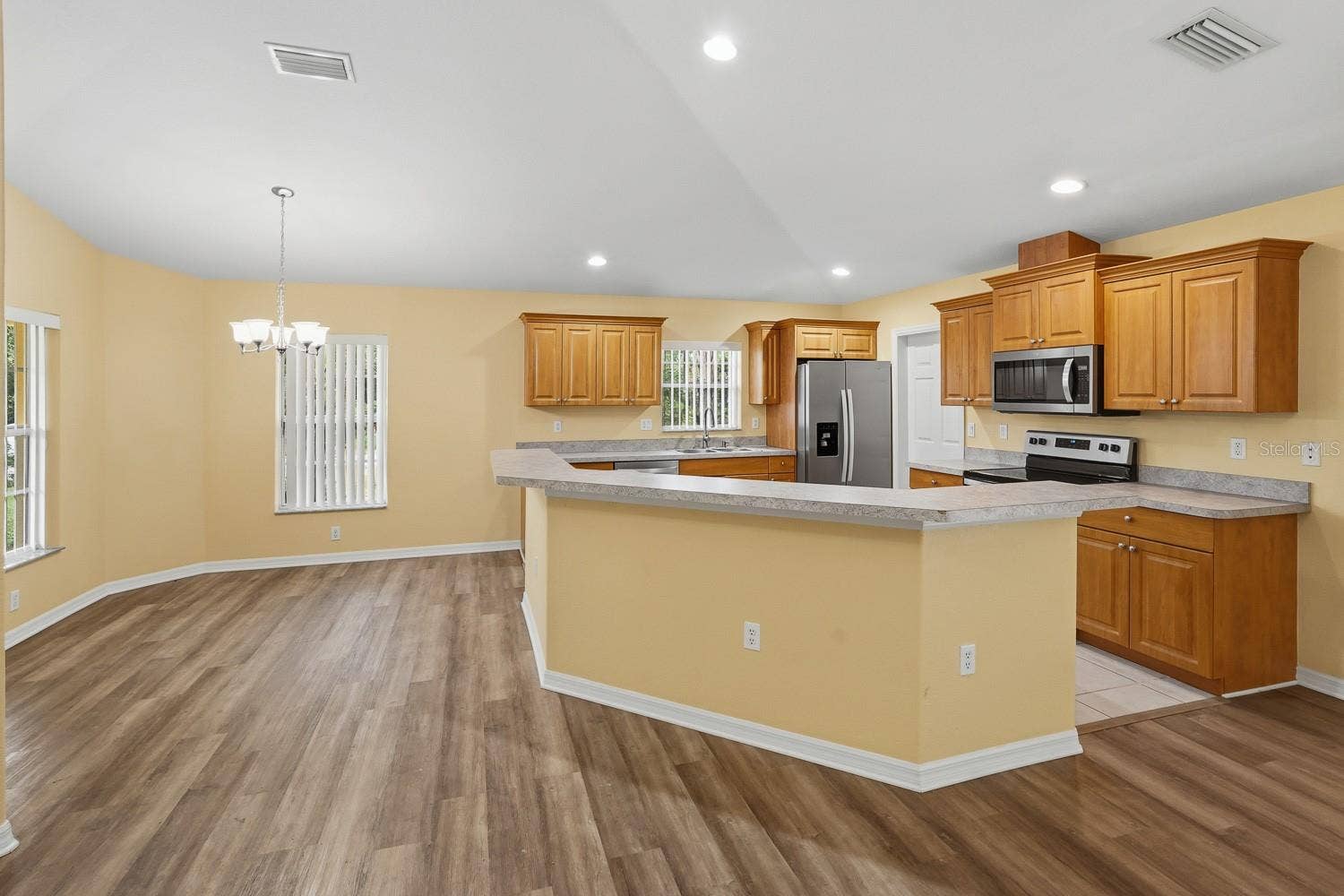 6484 LAPIDUS ROAD, North Port, FL 34291