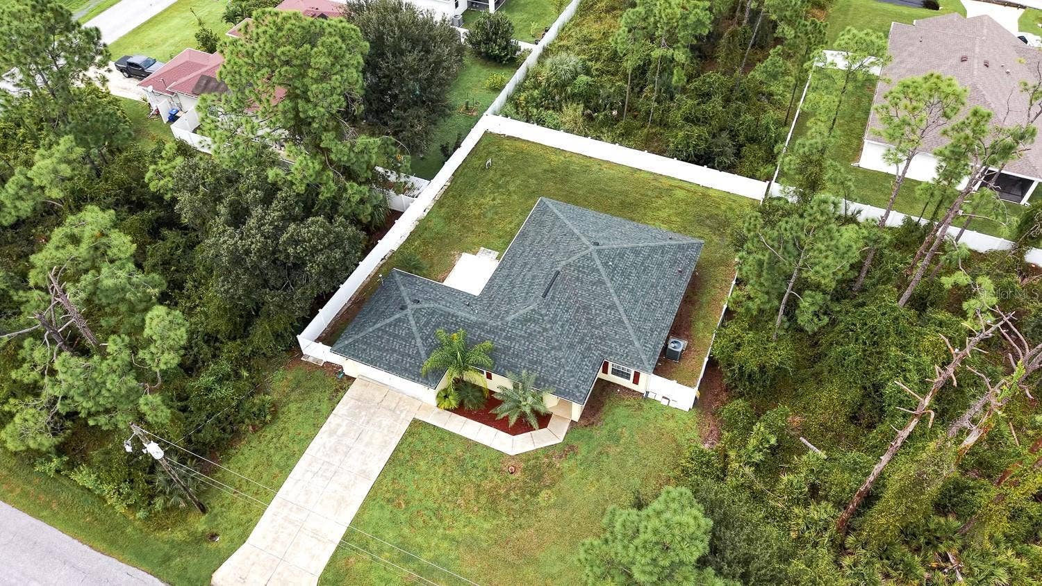 6484 LAPIDUS ROAD, North Port, FL 34291