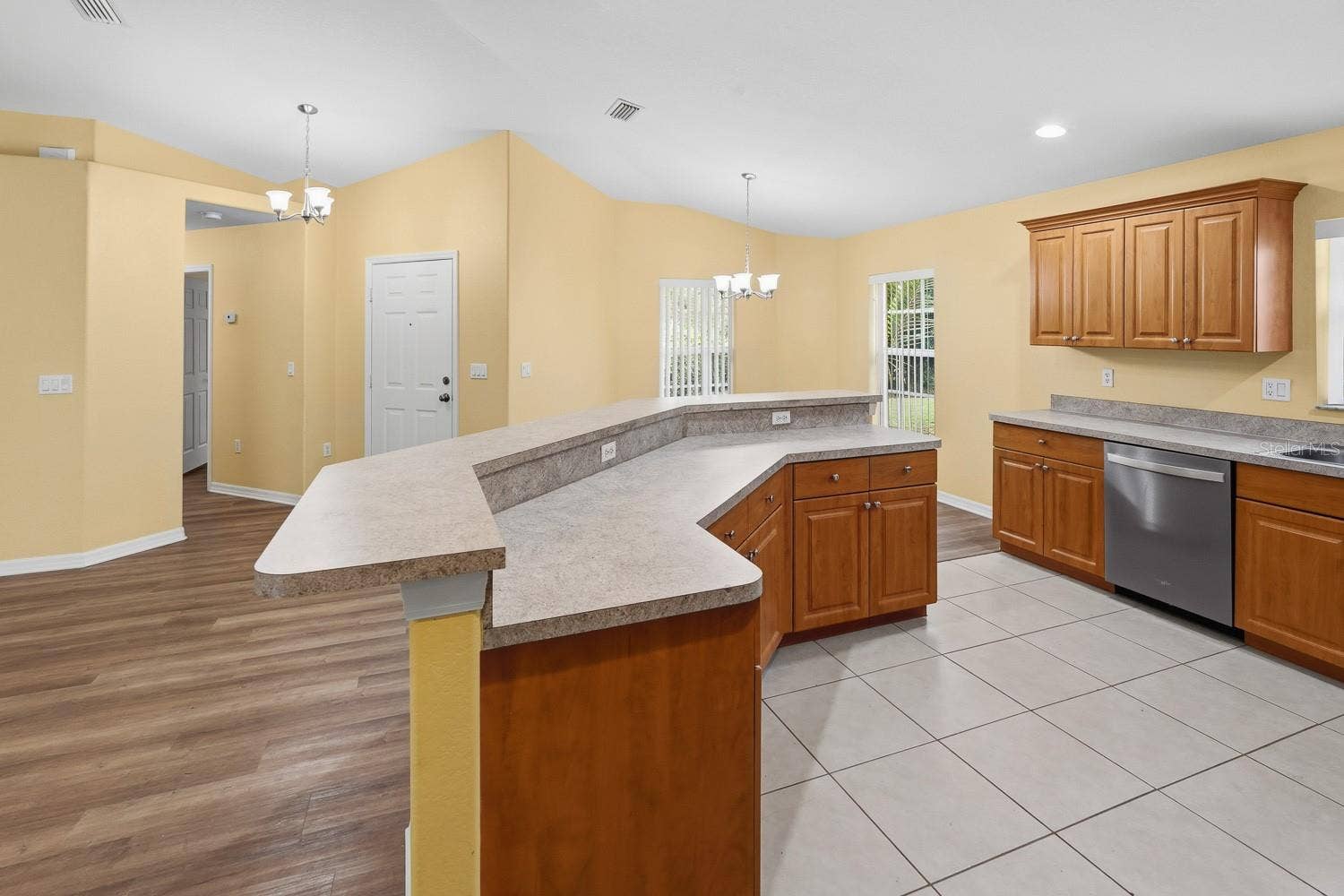 6484 LAPIDUS ROAD, North Port, FL 34291