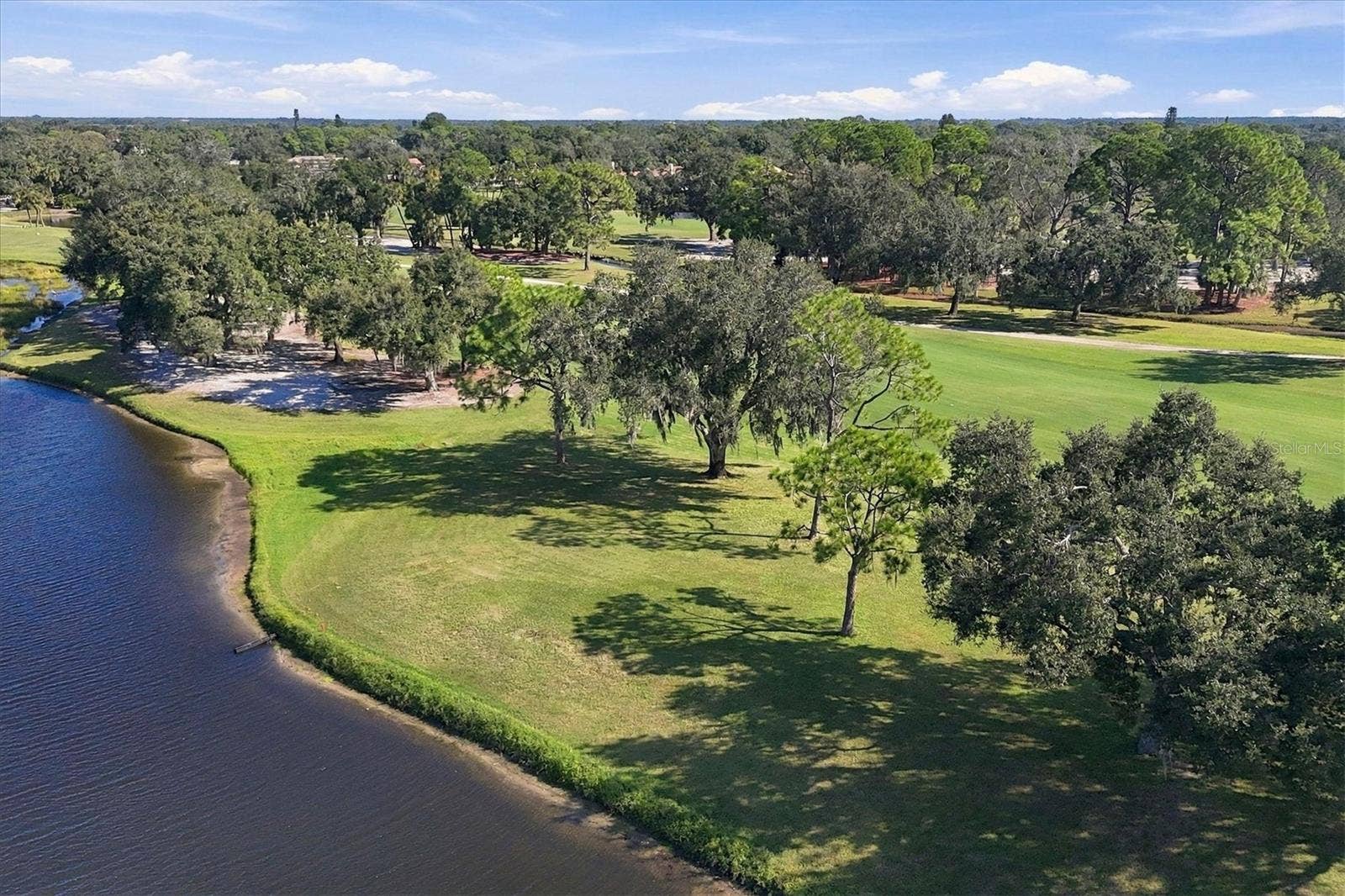 7405 W COUNTRY CLUB DRIVE N, #104, Sarasota, FL 34243