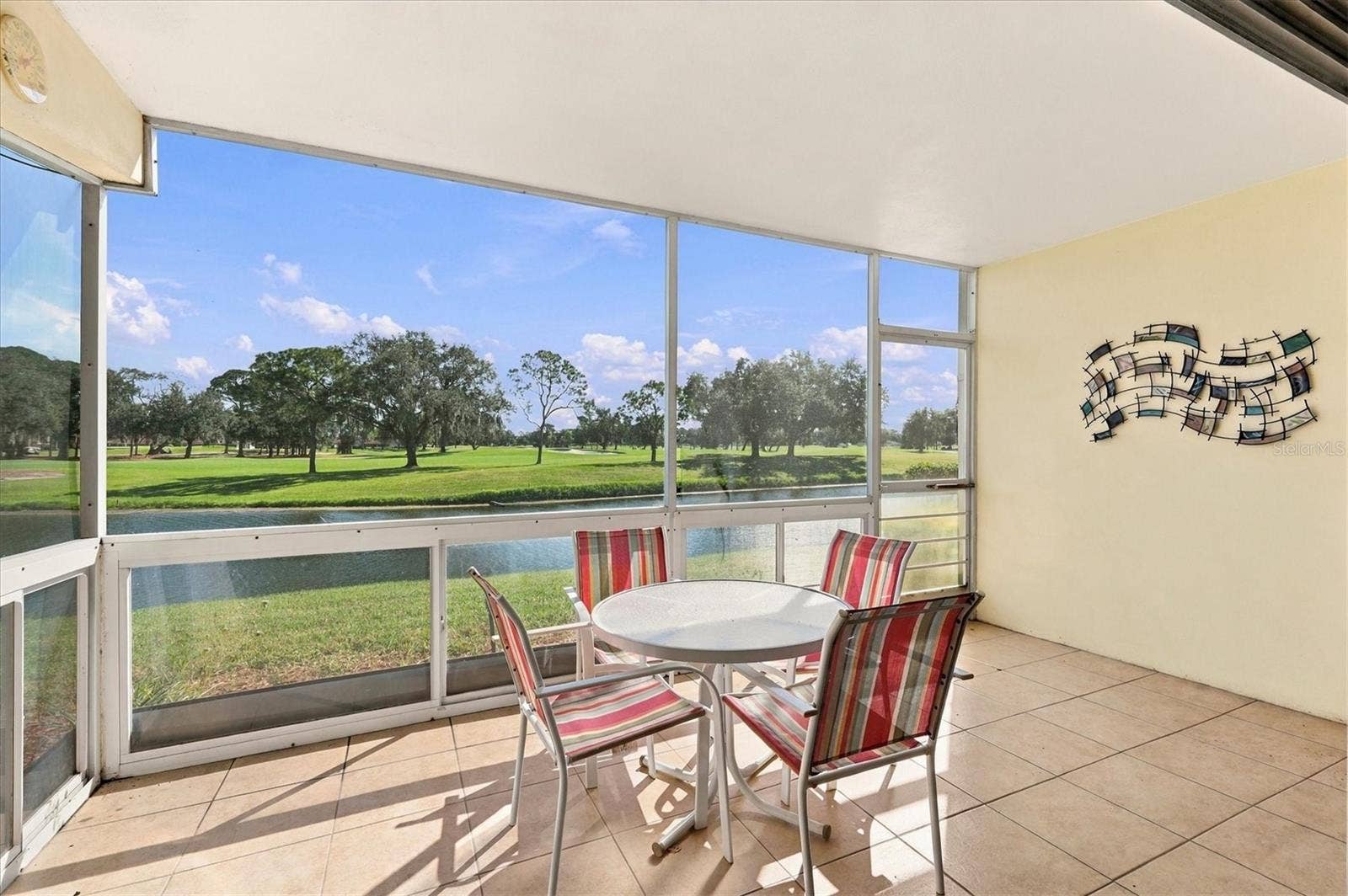 7405 W COUNTRY CLUB DRIVE N, #104, Sarasota, FL 34243