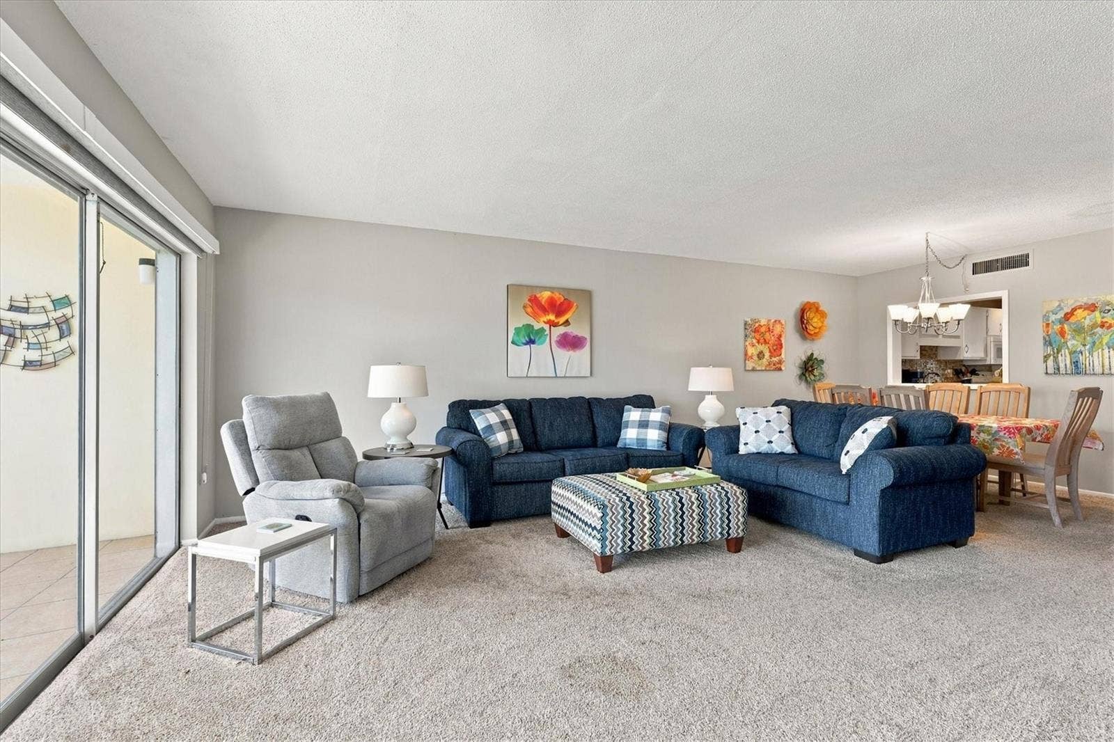 7405 W COUNTRY CLUB DRIVE N, #104, Sarasota, FL 34243