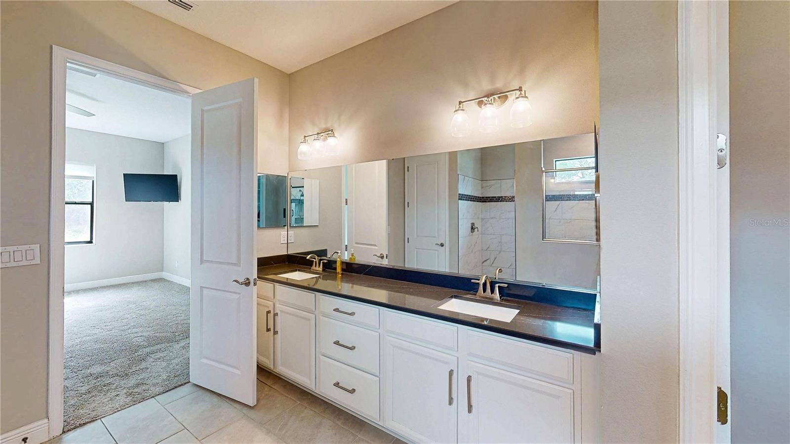 3911 GAVIOTA DRIVE, Ruskin, FL 33573 3911 GAVIOTA DRIVE, Ruskin, FL 33573