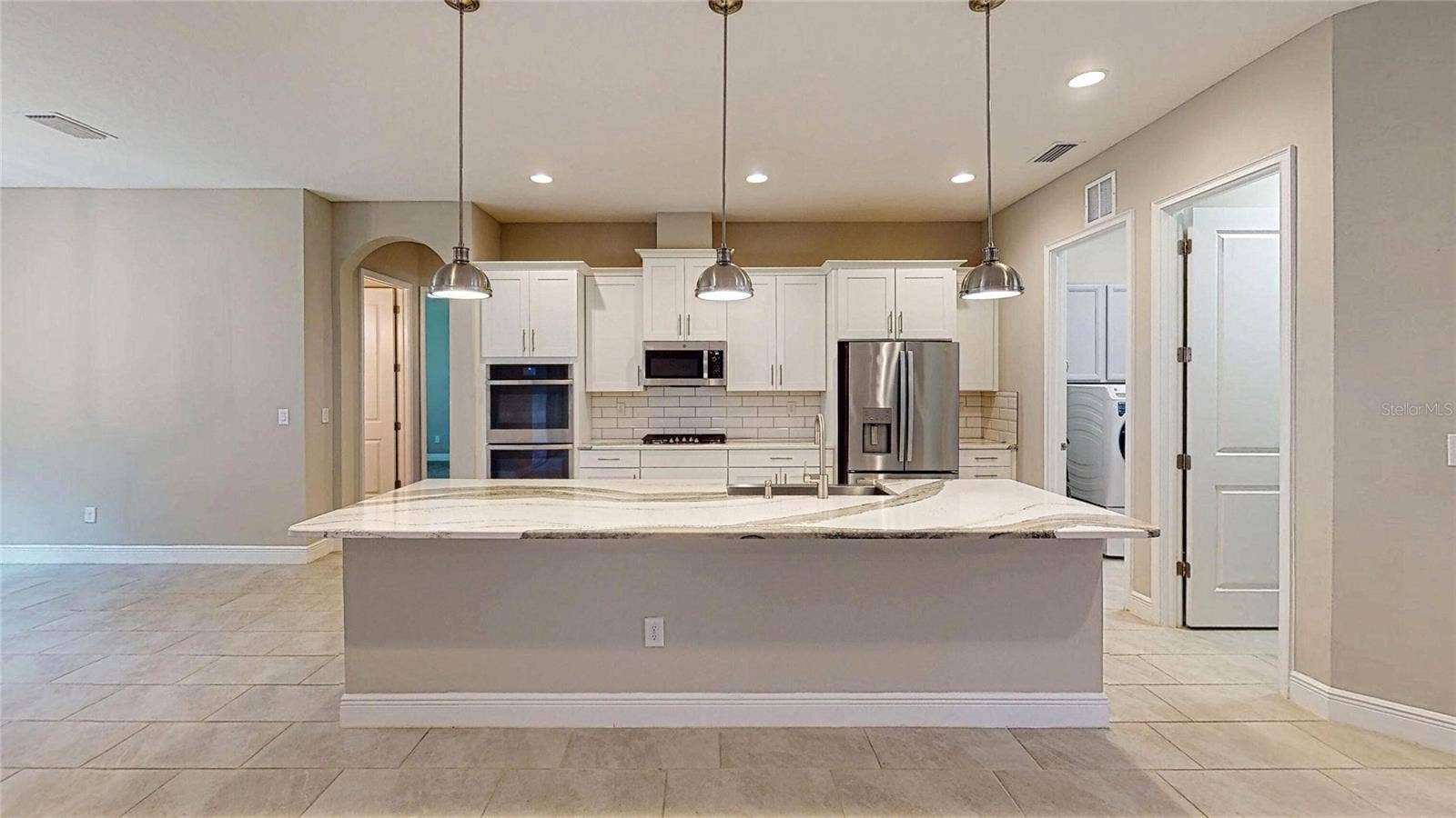 3911 GAVIOTA DRIVE, Ruskin, FL 33573 3911 GAVIOTA DRIVE, Ruskin, FL 33573