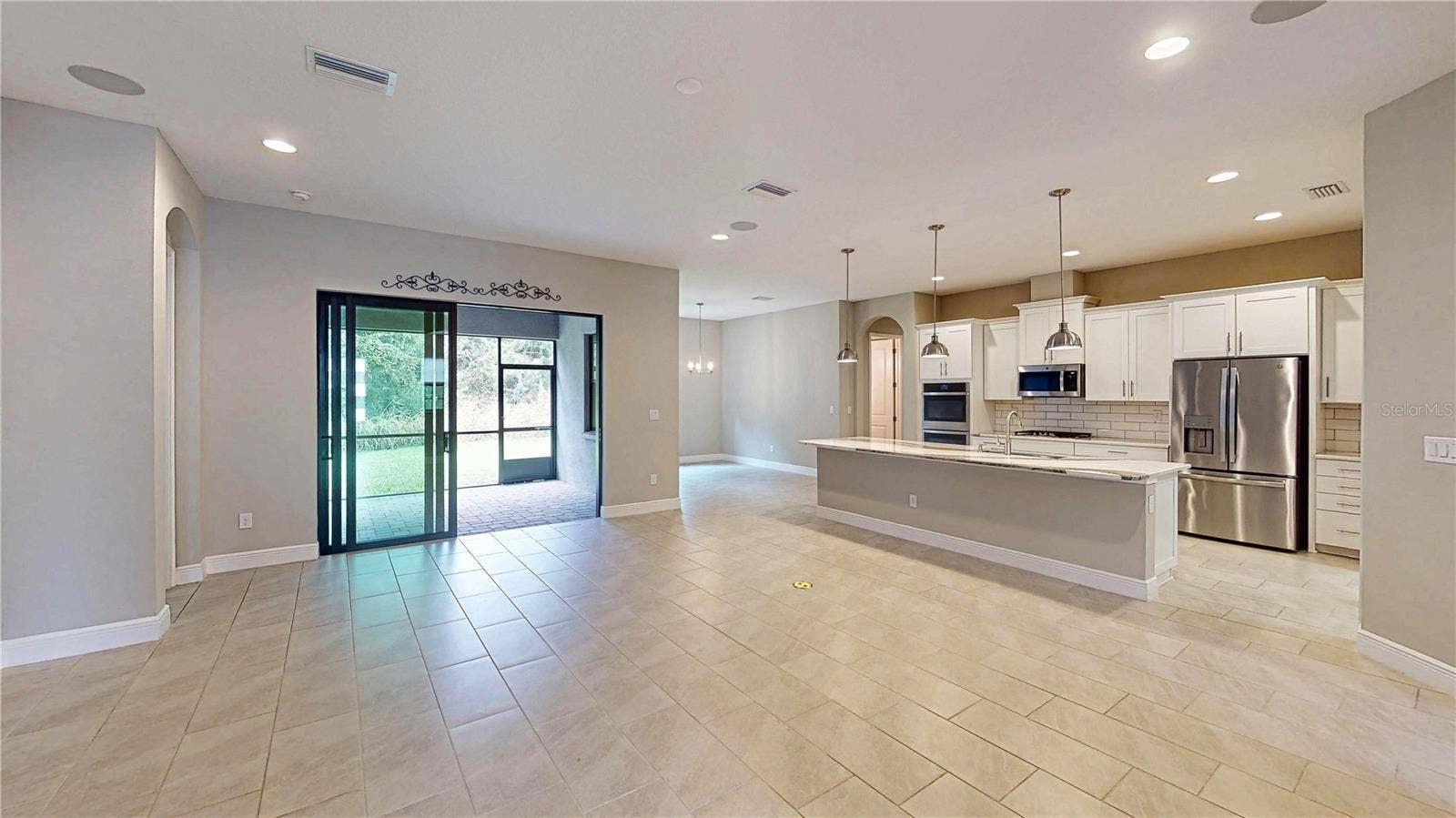 3911 GAVIOTA DRIVE, Ruskin, FL 33573 3911 GAVIOTA DRIVE, Ruskin, FL 33573