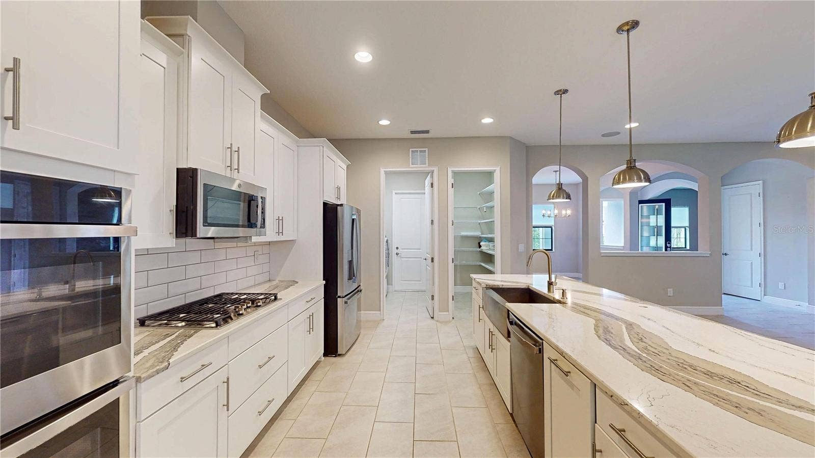 3911 GAVIOTA DRIVE, Ruskin, FL 33573 3911 GAVIOTA DRIVE, Ruskin, FL 33573