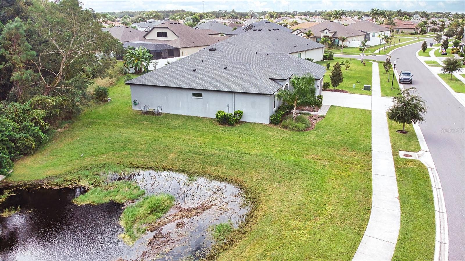 3911 GAVIOTA DRIVE, Ruskin, FL 33573 3911 GAVIOTA DRIVE, Ruskin, FL 33573