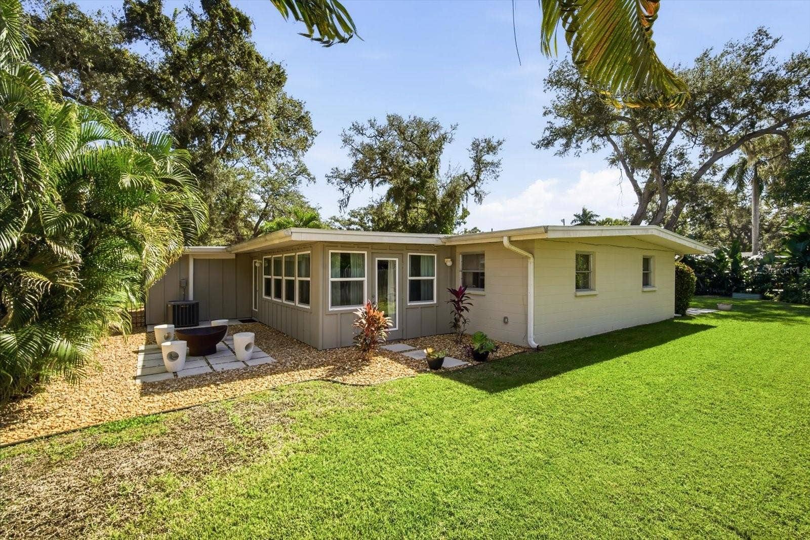 120 29TH STREET W, Bradenton, FL 34205 120 29TH STREET W, Bradenton, FL 34205