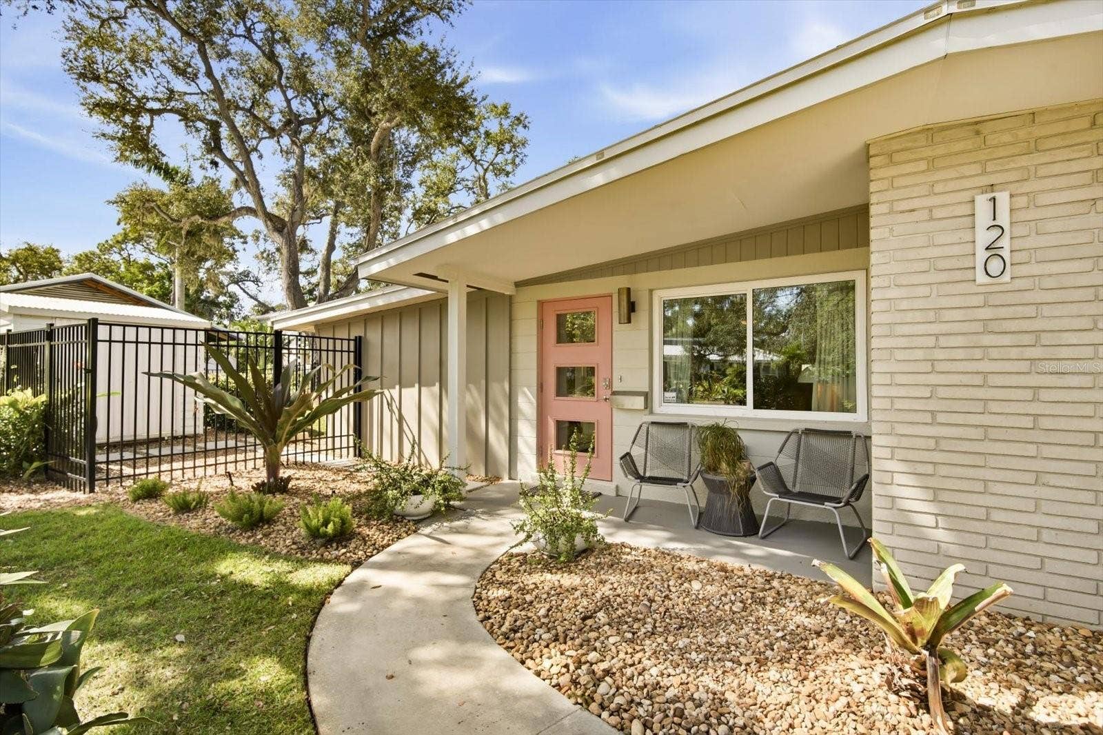 120 29TH STREET W, Bradenton, FL 34205 120 29TH STREET W, Bradenton, FL 34205