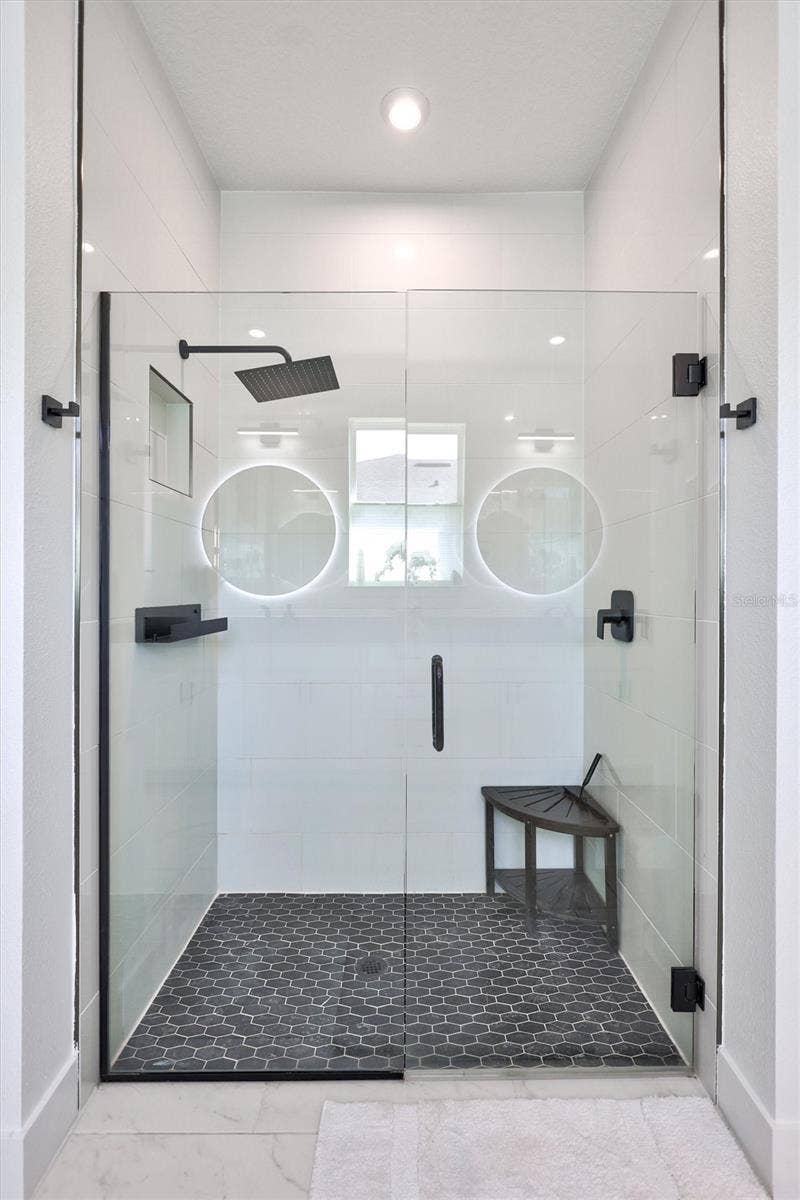 Luxury Primary Shower - Upgraded Fixtures