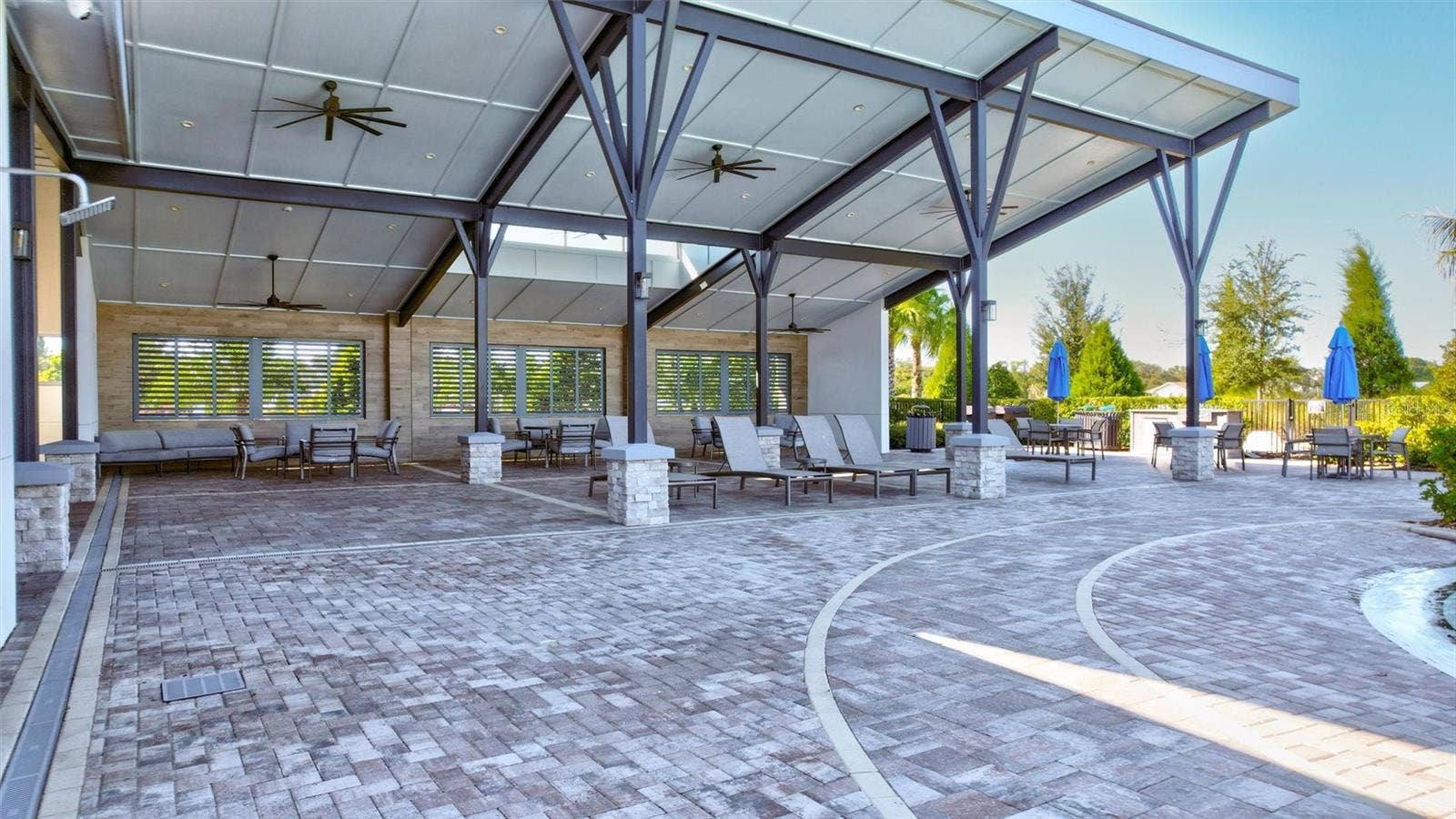 Community Pool Pavillion!