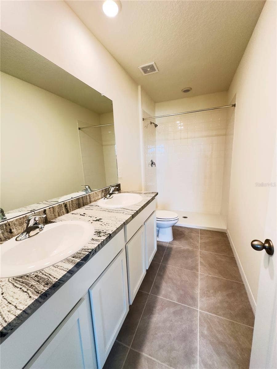 17718 CRESCENT MOON LOOP, Bradenton, FL 34211 17718 CRESCENT MOON LOOP, Bradenton, FL 34211